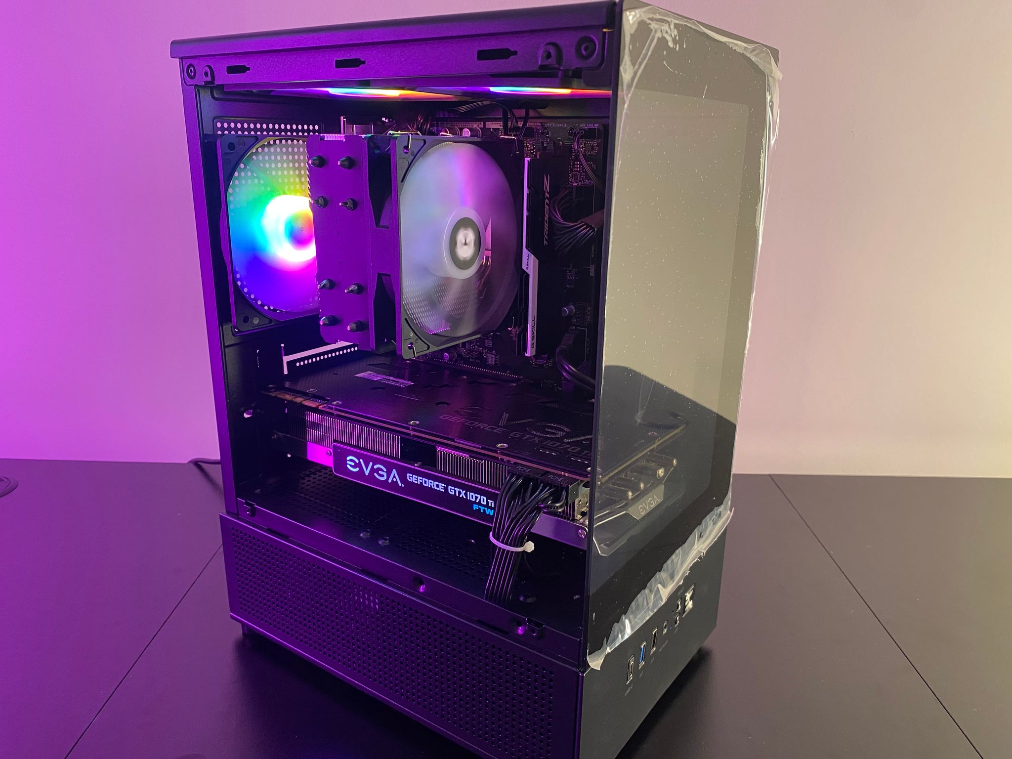 RGB Gaming PC | EVGA GTX 1070 Ti FTW 8GB | Intel Core i5-7500 | 16GB DDR4 RAM | 500GB SSD |