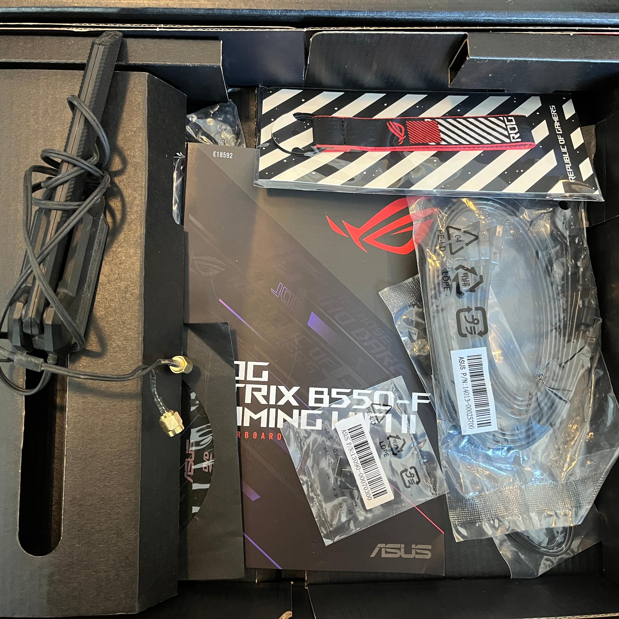 ASUS ROG STRIX B550-F GAMING WIFI II AM4 AMD SATA 6Gb/s ATX AMD Motherboard