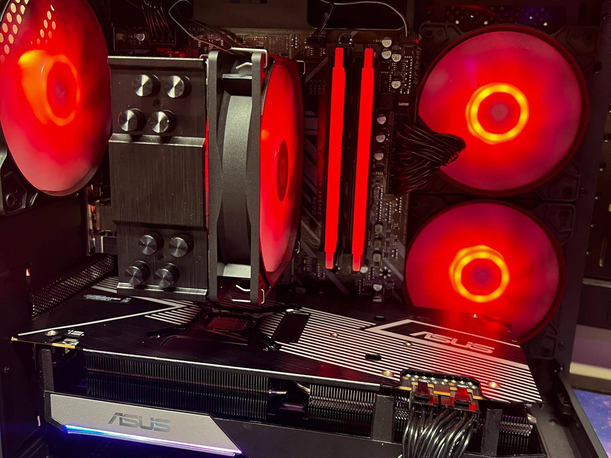 Nero || Ryzen 5 5600X + RX6700XT 12G w/ 1TB SSD M.2 NVMe & 16GB of DDR4 RAM
