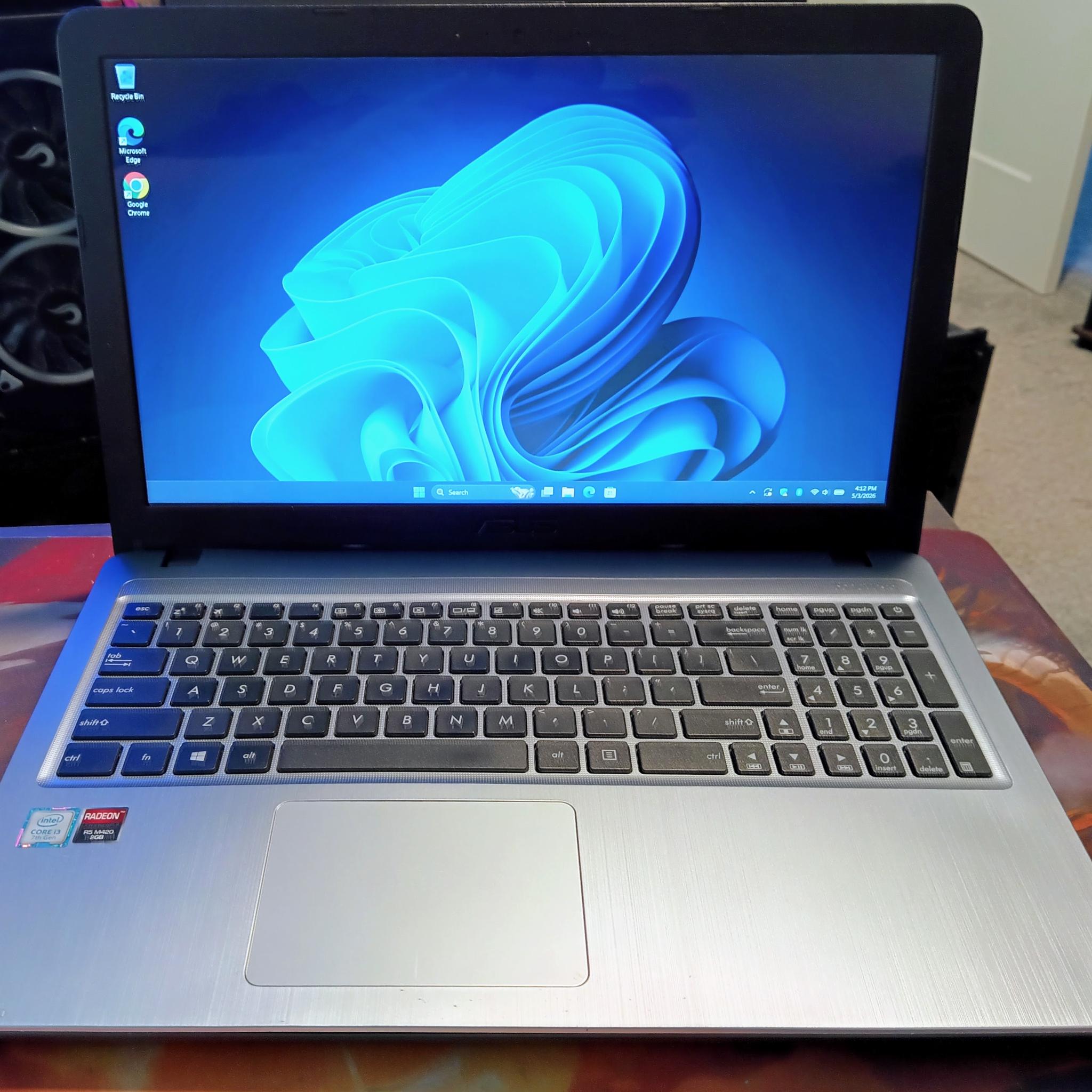 Asus A540UP LAPTOP INTEL i3-7100U 8GB DDR4 RAM 240GB SSD WIFI R5 M230 2GB GPU WINDOWS 11
