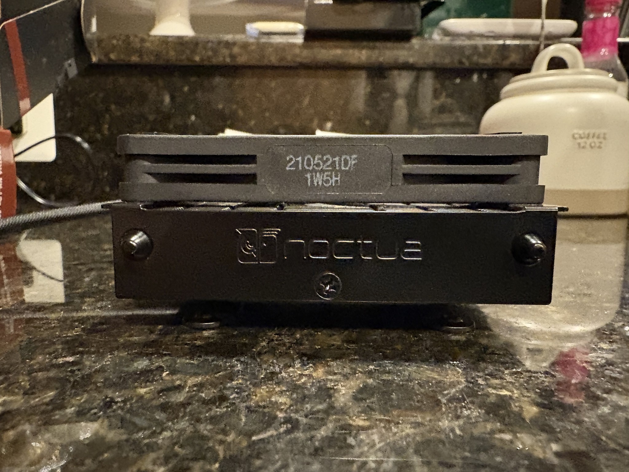 Noctua NH-L9a-AM4 chromax.black Low Profile CPU Cooler