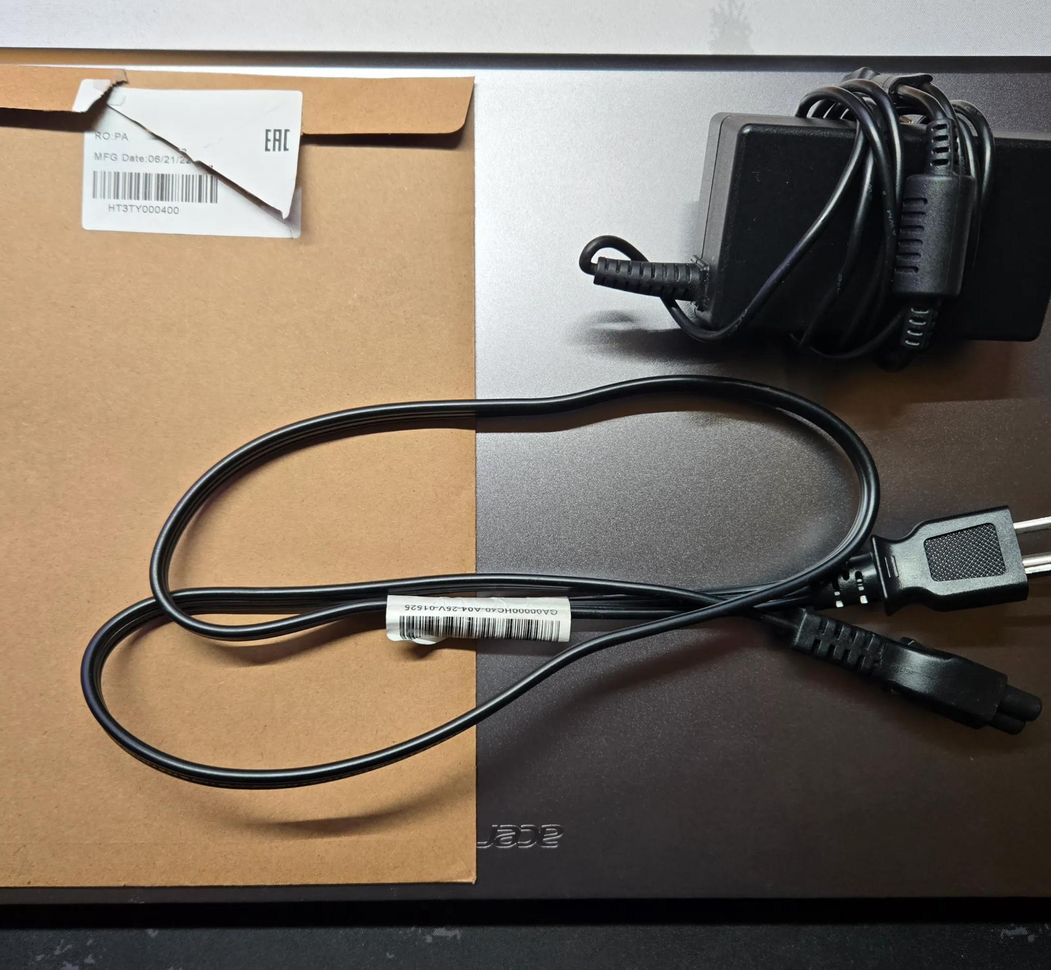 Acer Aspire 5 (A515-57-53T2)
