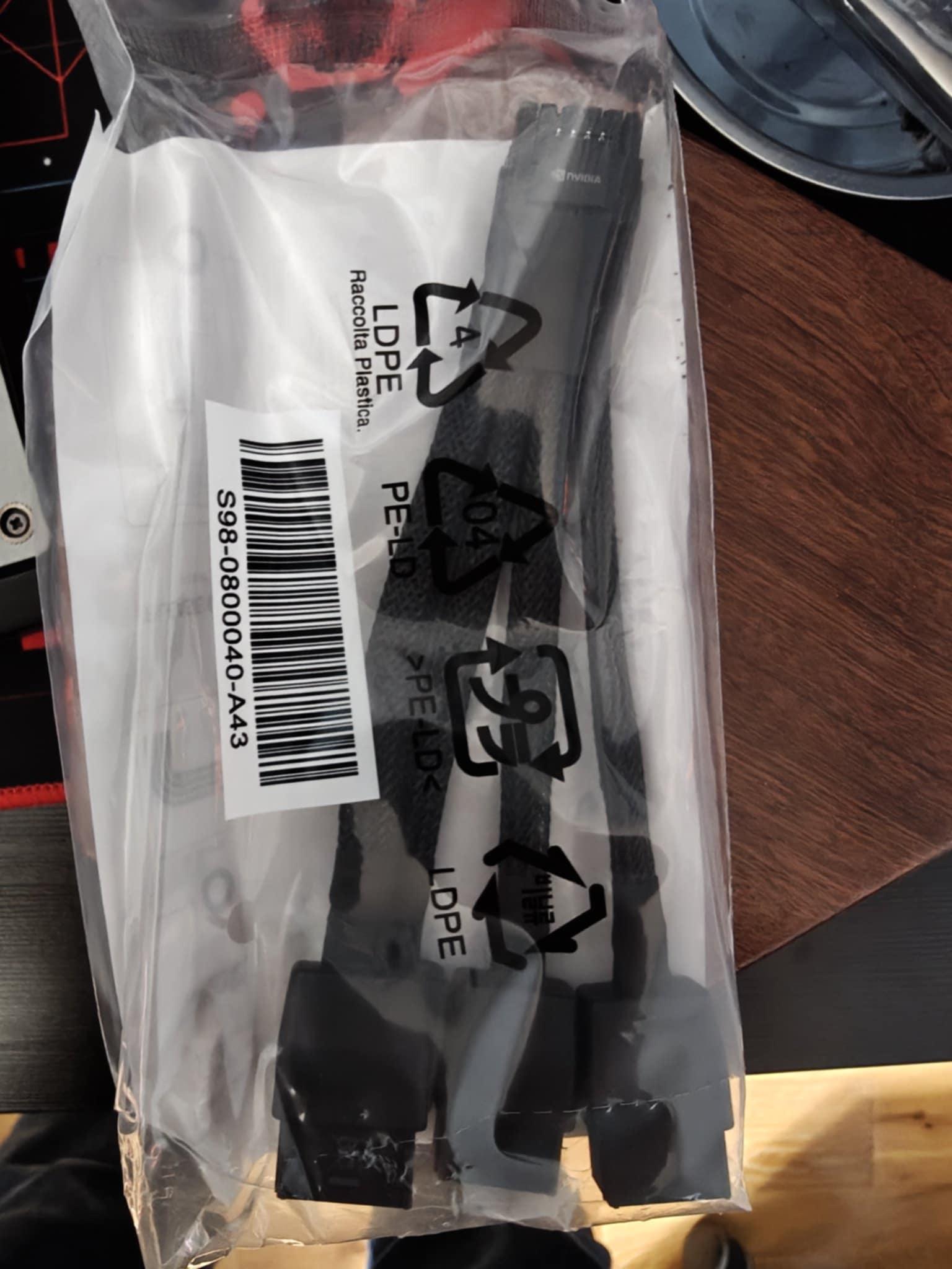 NVIDIA GeForce RTX 4090 Suprim Liquid X 24GB