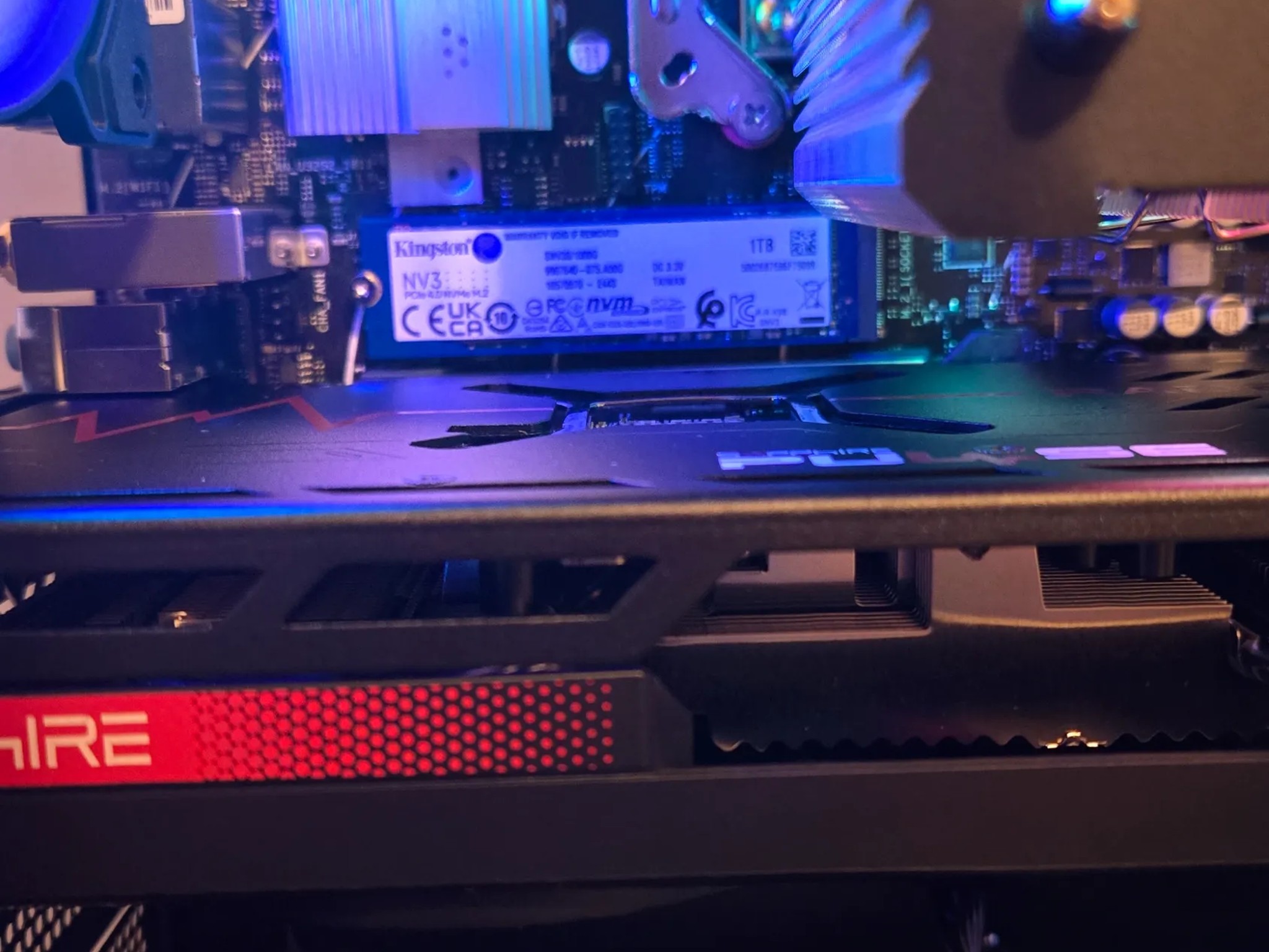 🧊 Ice Breaker 🧊 – Ryzen 5 8400F | RX 7600 | 32GB DDR5! 🎮