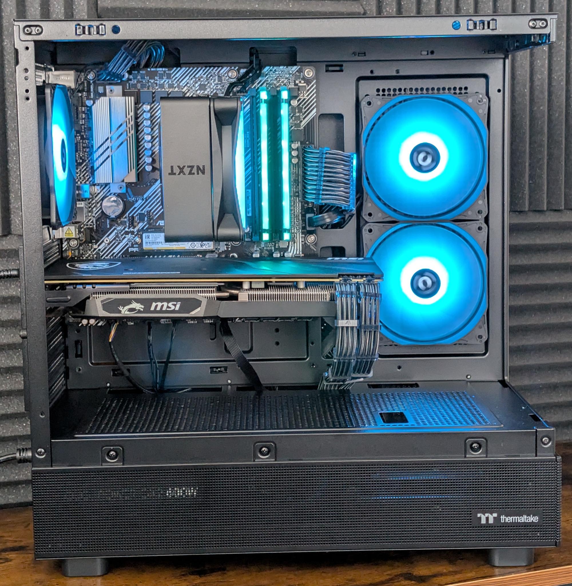 RX 5600 XT Gaming PC – Ryzen 5 5500, 16GB RGB RAM, VR Ready