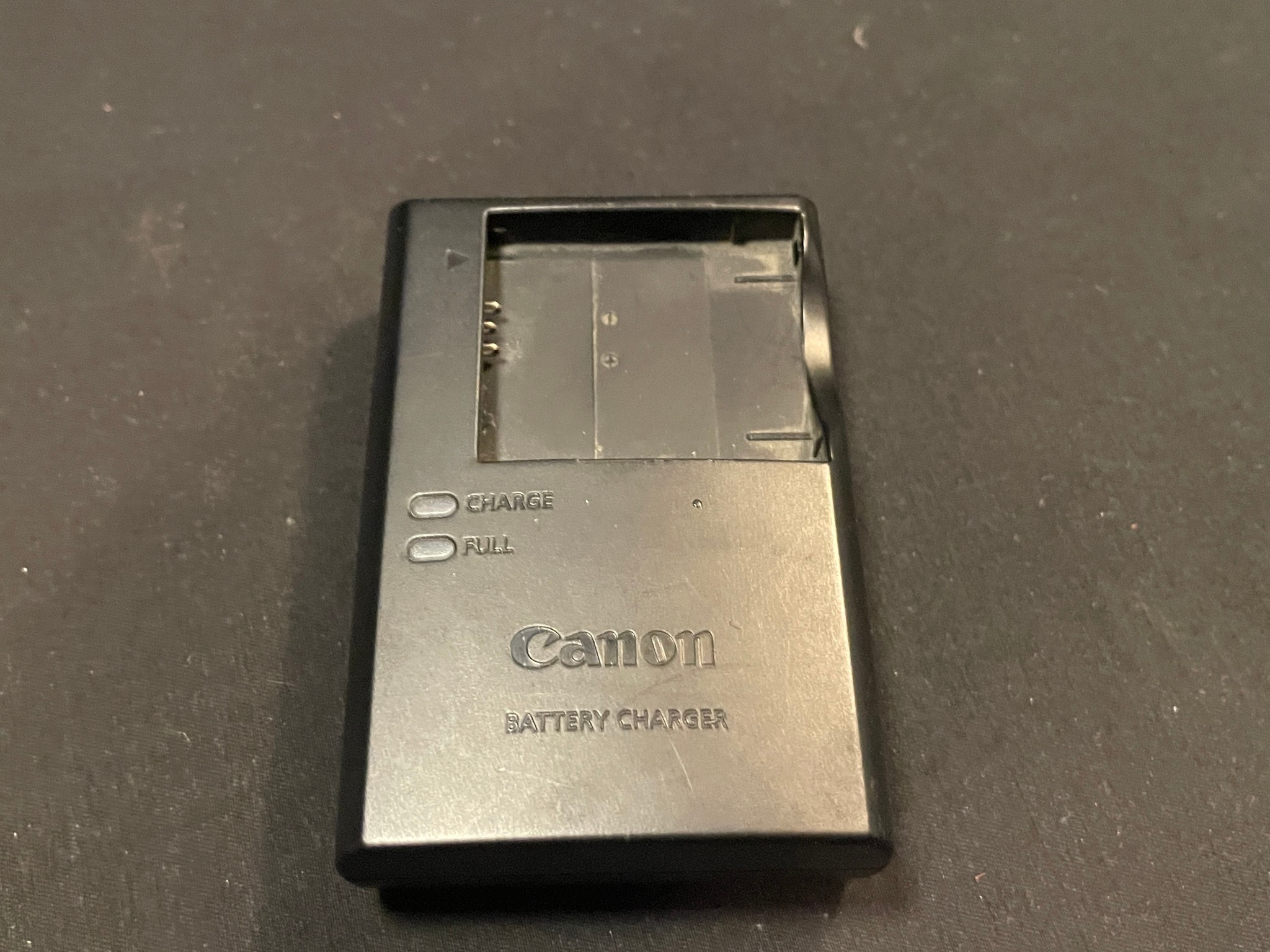 Cannon Powershot A2500 With Accessories