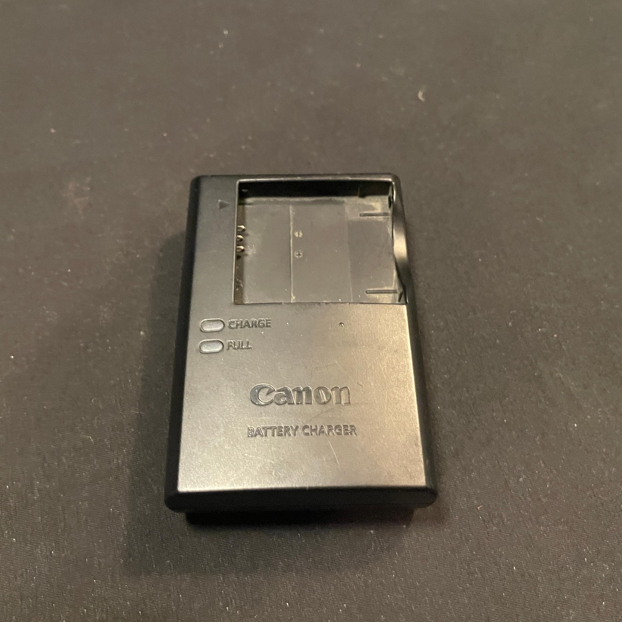 Cannon Powershot A2500 With Accessories
