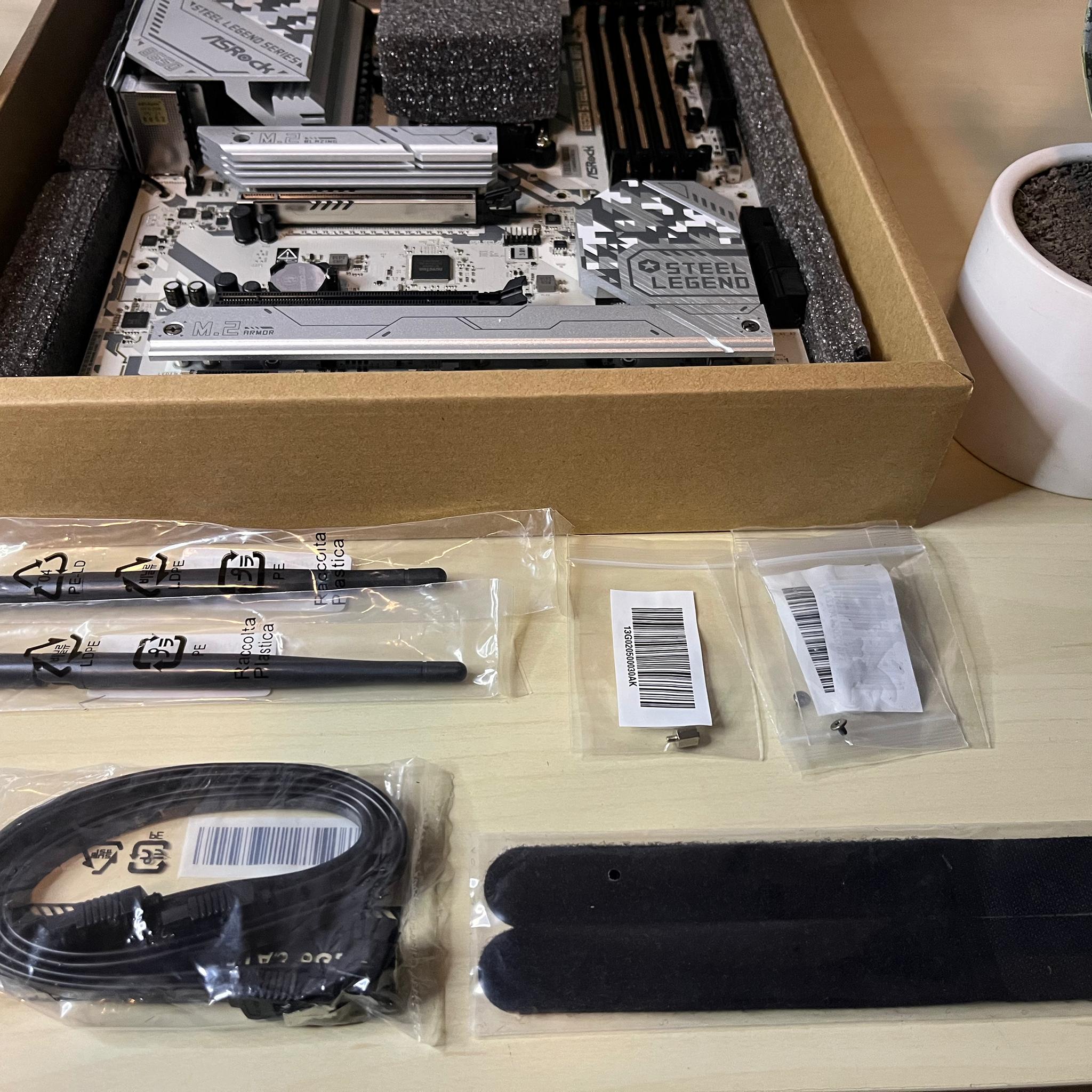 ASRock B650 Steel Legend WiFi AMD Socket AM5 Ryzen™ 8000 and 7000 Series Processors