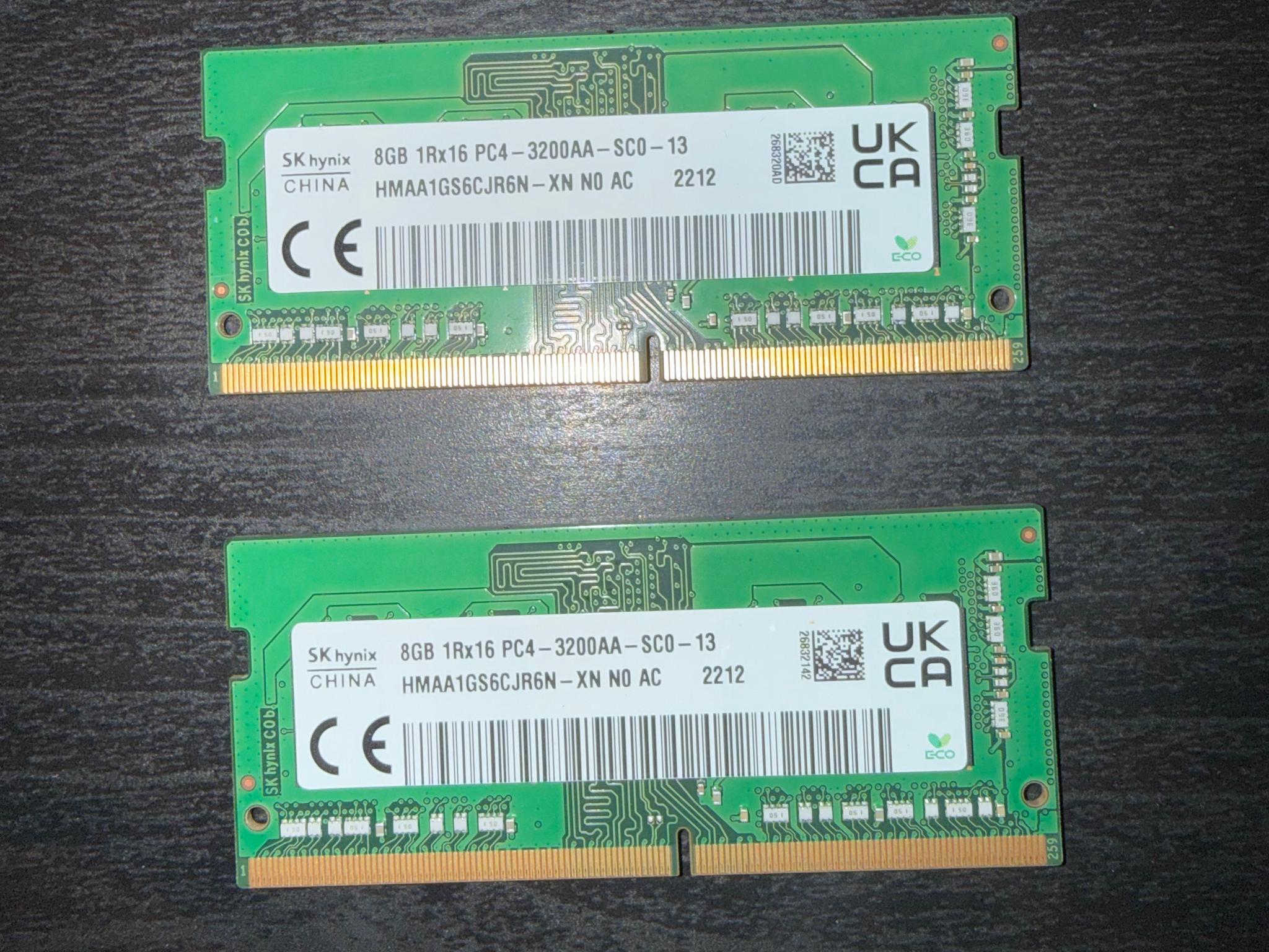 SK Hynix 16GB DDR4 3200 (x2 8GB) kit