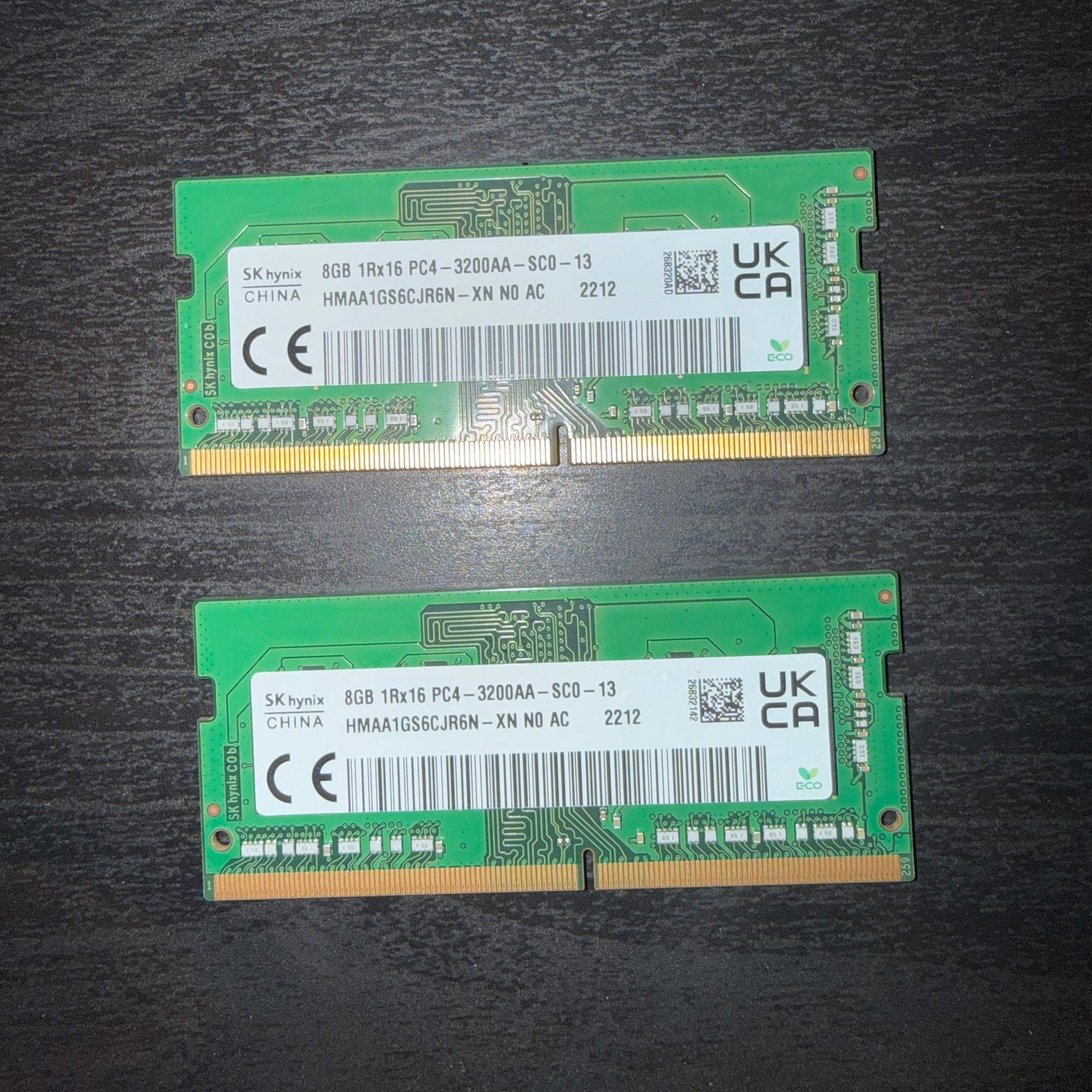 SK Hynix 16GB DDR4 3200 (x2 8GB) kit