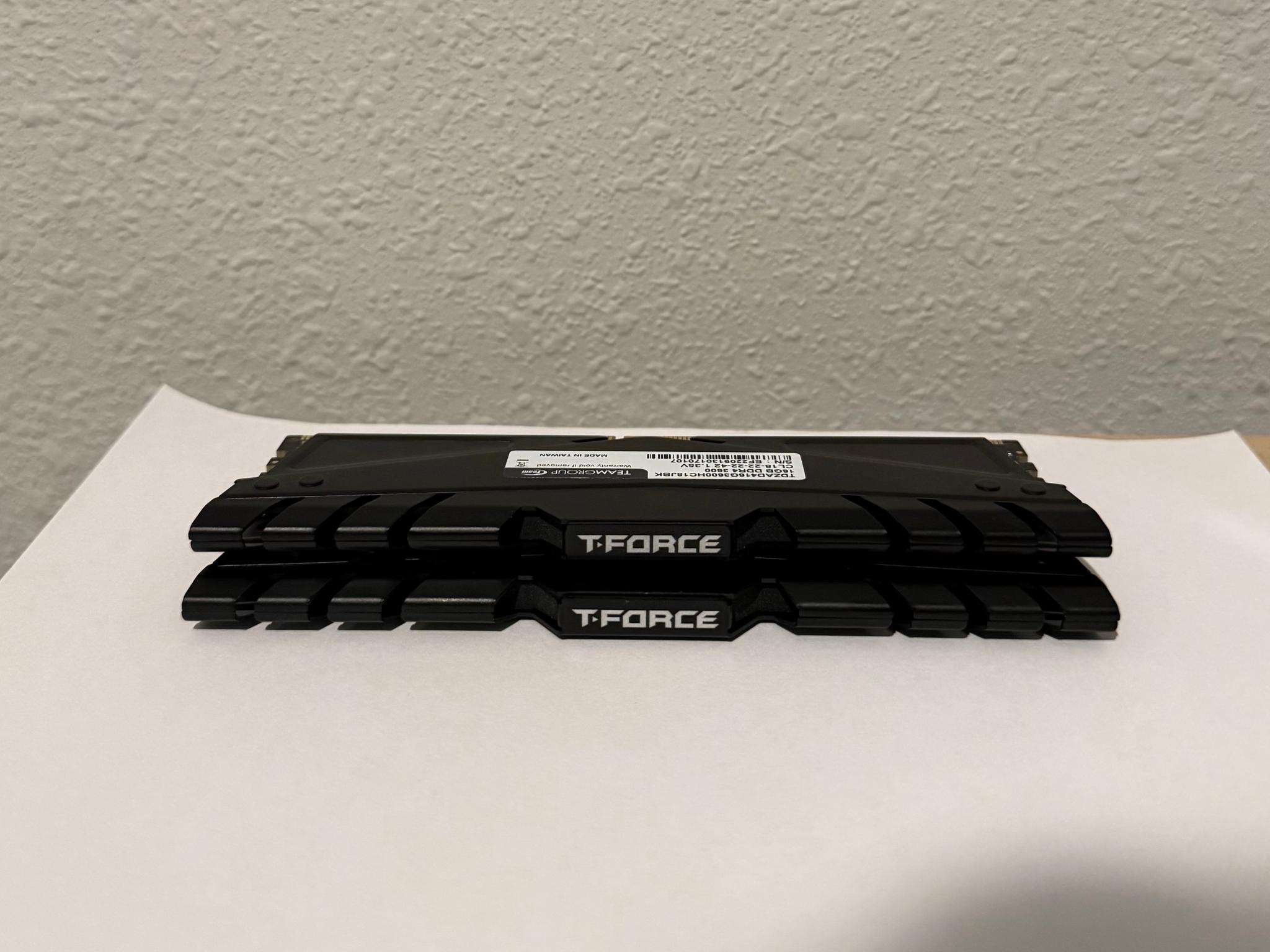 Teamgroup T-Force Dark Za 32GB (2 x 16GB) DDR4-3600 CL18 Memory