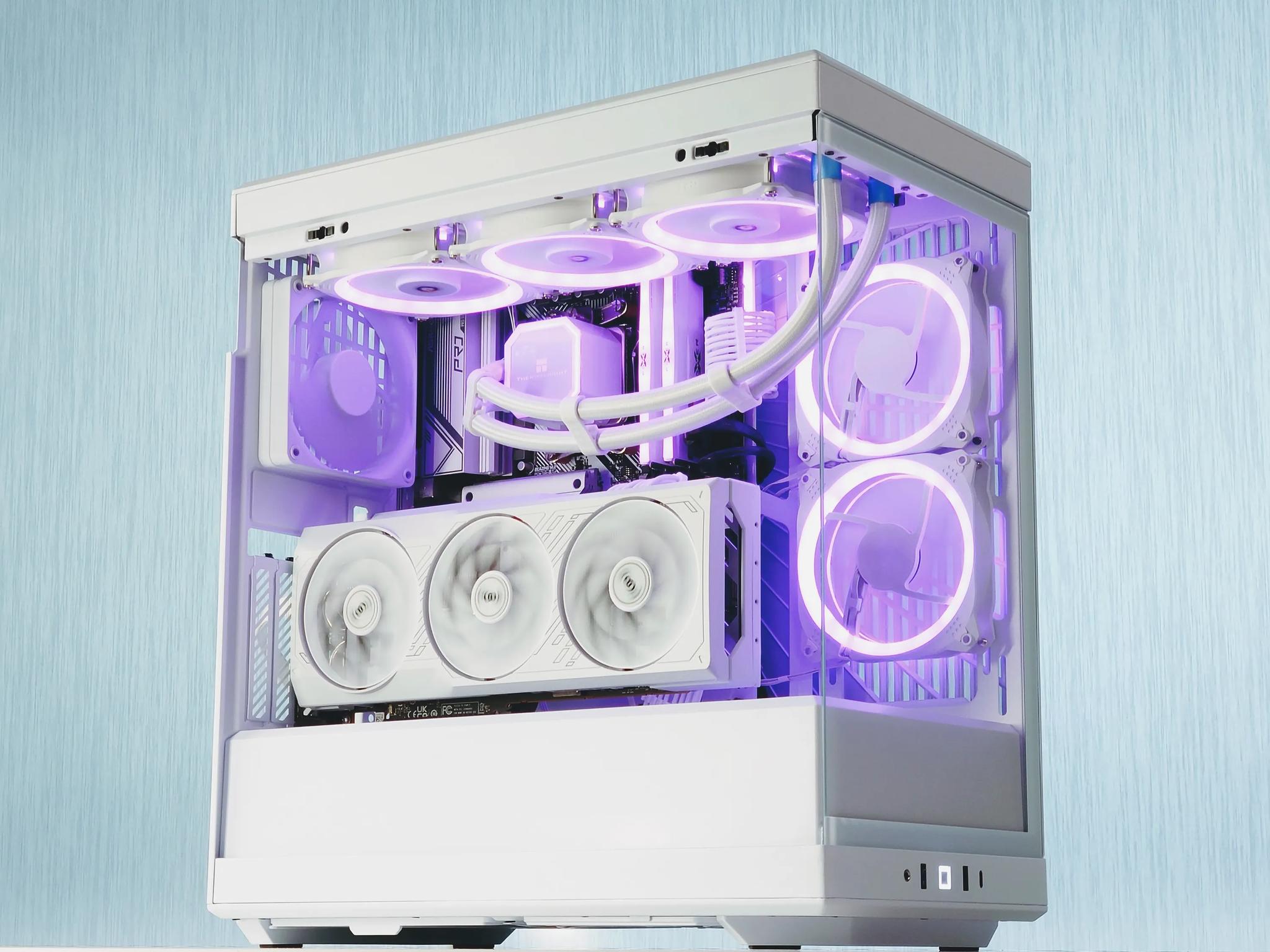 🏞️🤍☁️Liquid Cooled Gaming PC❄️AMD RX 7900 GRE 16GB❄️AMD Ryzen 7 7700❄️32GB DDR5❄️1TB SSD