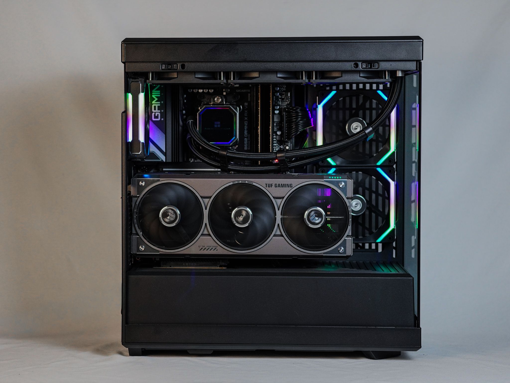 High-End RGB Gaming PC | Ryzen 7 7700X | 5070 | 32GB | 1TB | Warranty