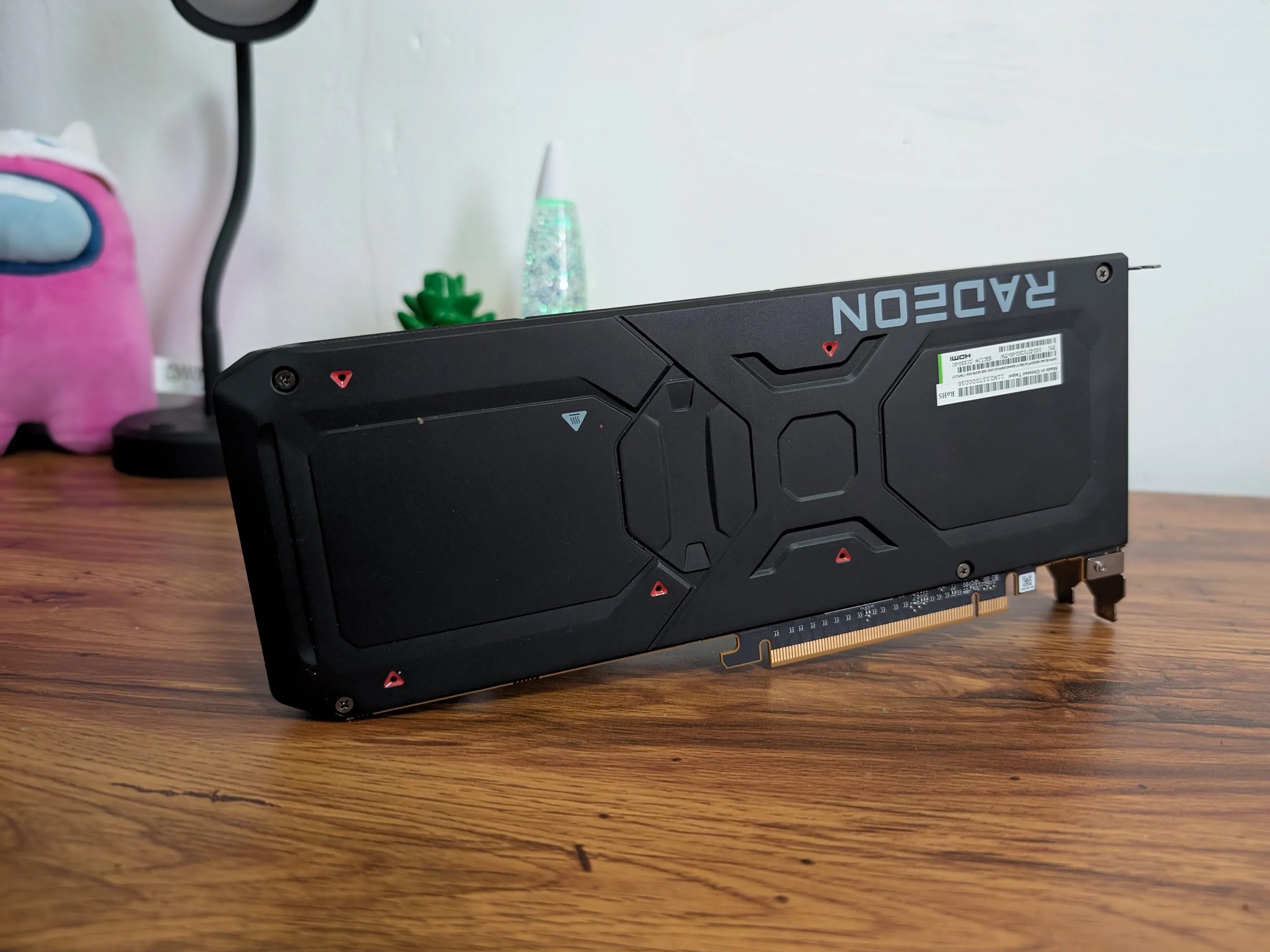 Sapphire Radeon RX 7800 XT (Reference Cooler)