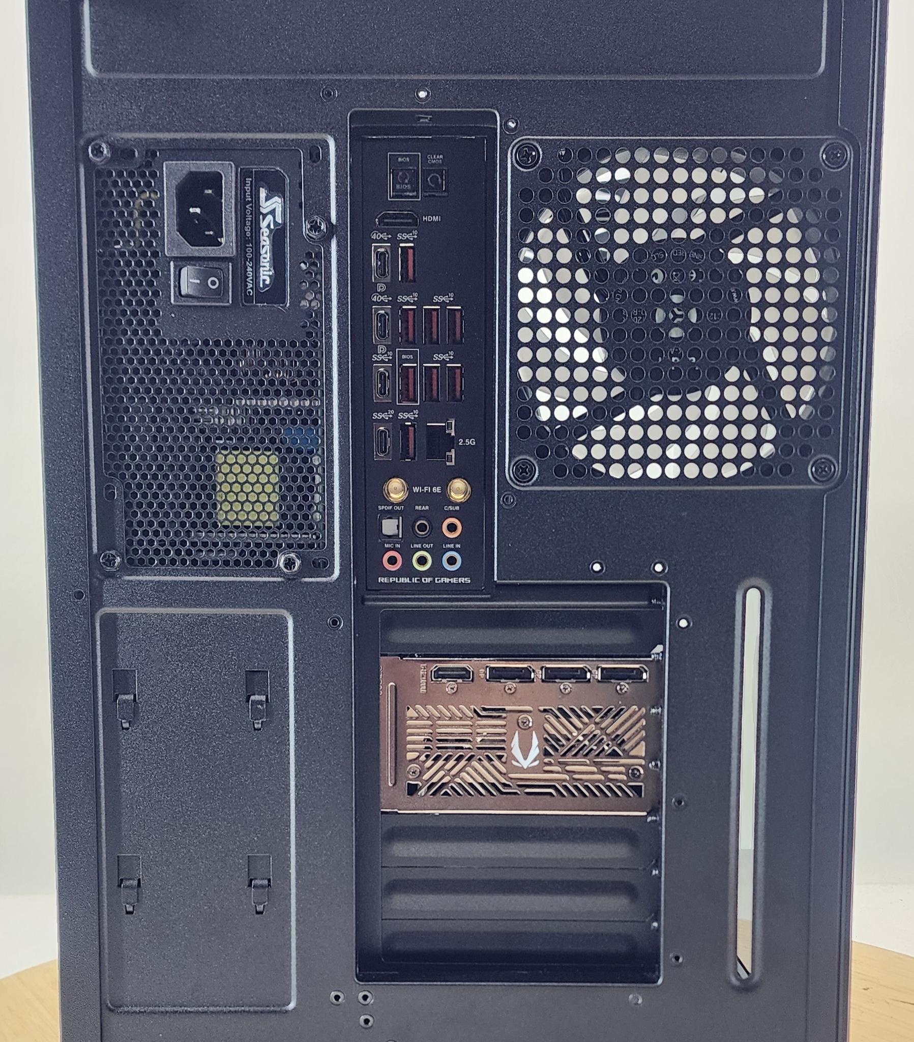 Gaming PC Ryzen 9 7950X3D 32GB RAM 4TB SSD 5070 Ti 16GB Windows 11 Computer