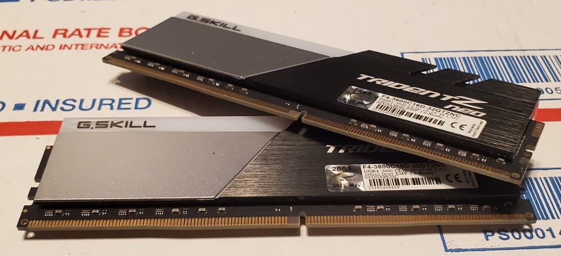 G.SKILL Trident Z Neo 32GB (2 x 16GB) RGB DDR4 3600mhz CL16 (PC4 28800) Desktop Memory