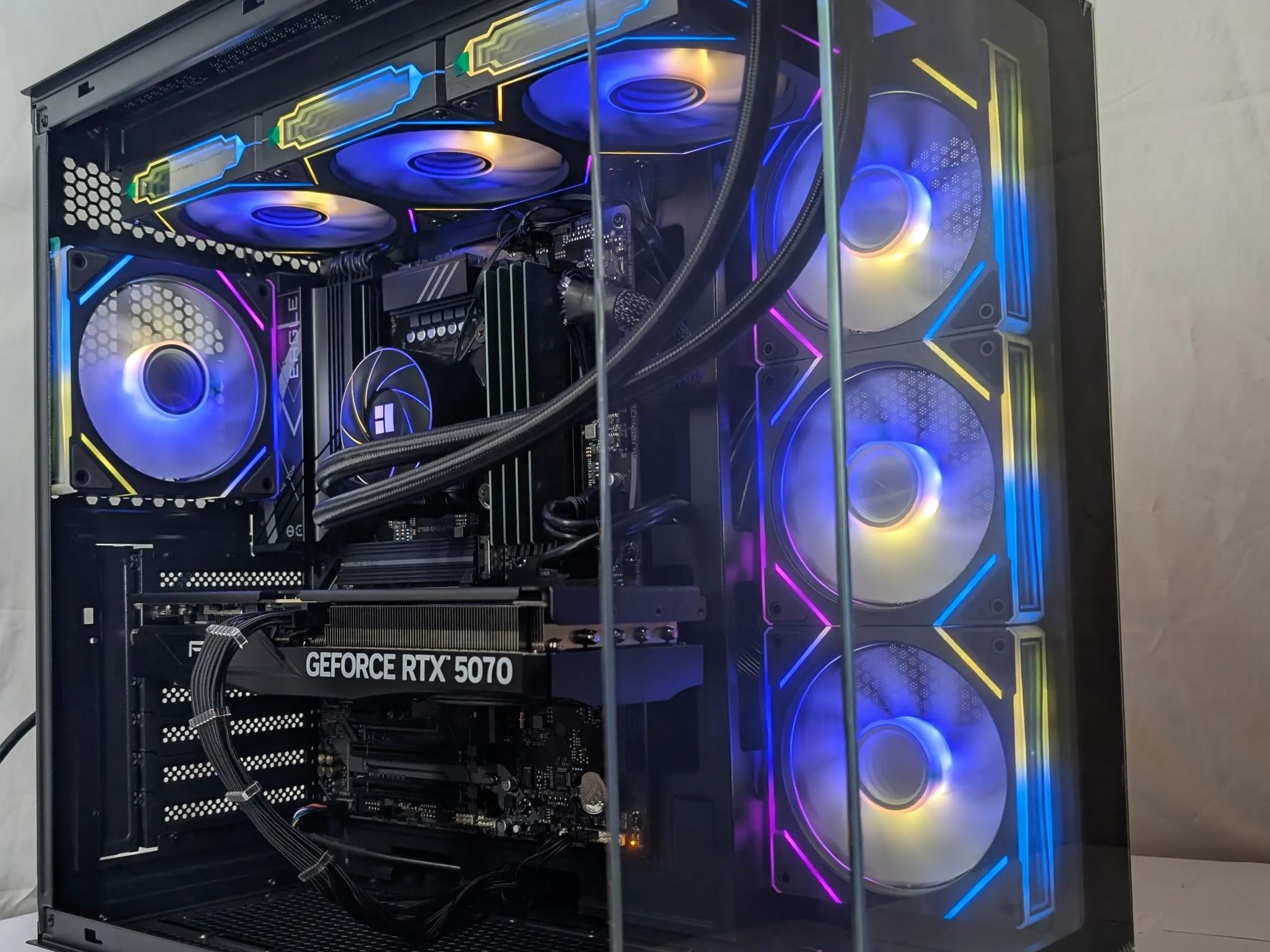 RTX 5070 | I7 12700 | 64GB DDR5 | Z790 motherboard | 360mm AIO | Windows 11 home