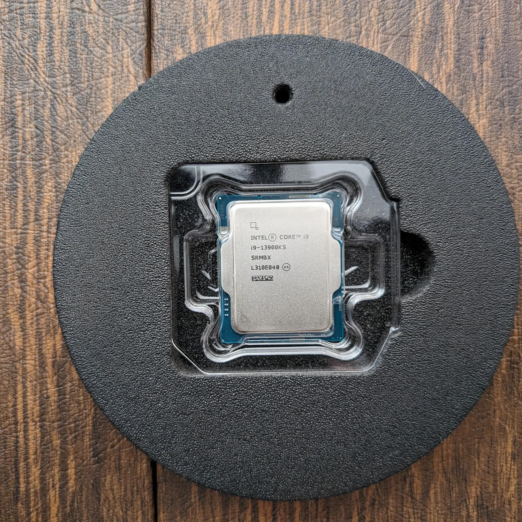 Intel® Core i9-13900KS Processor - Used Like NEW - Strong IMC @ 8200mhz