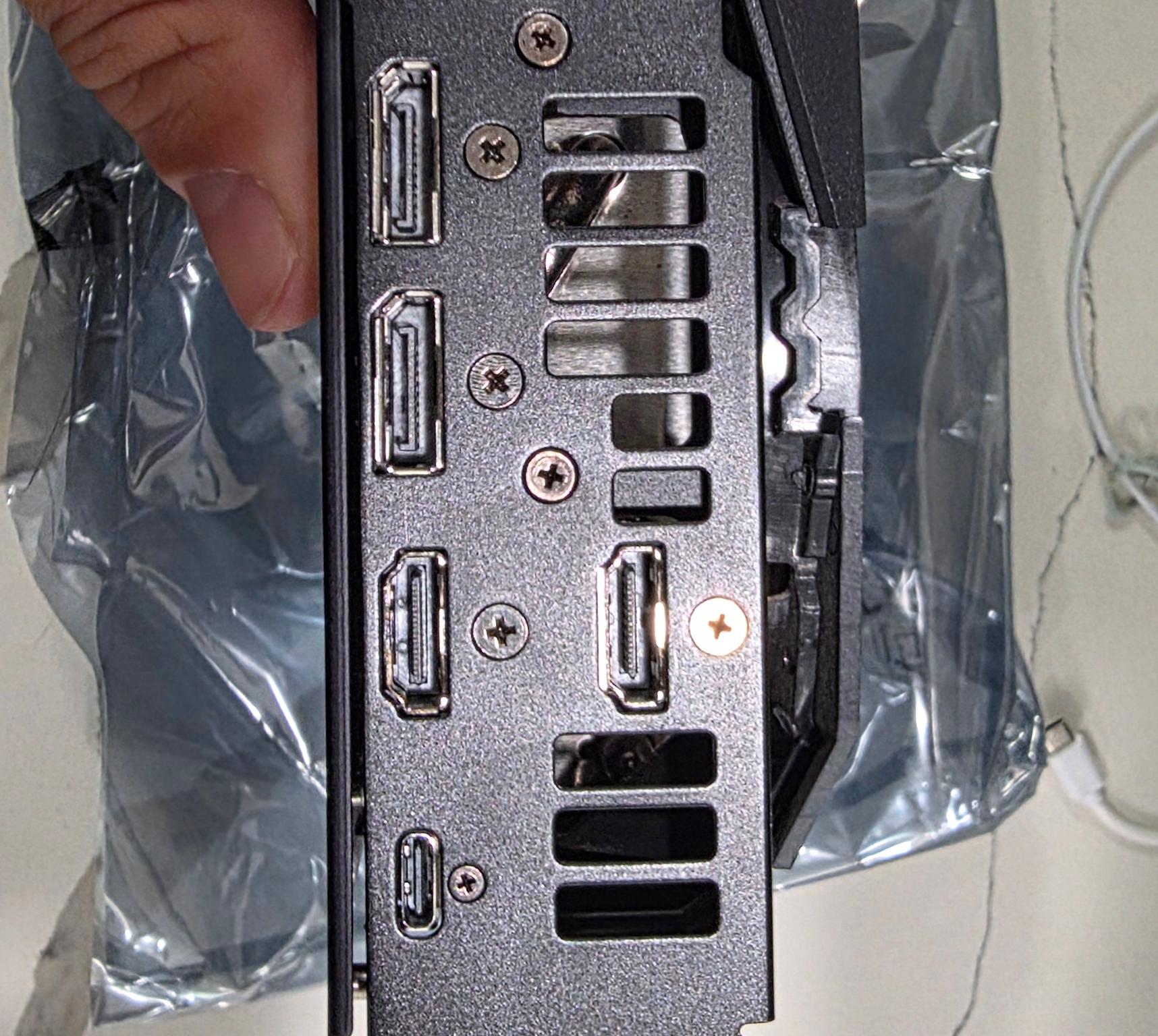 NVIDIA GeForce RTX 2080 SUPER - Image 4