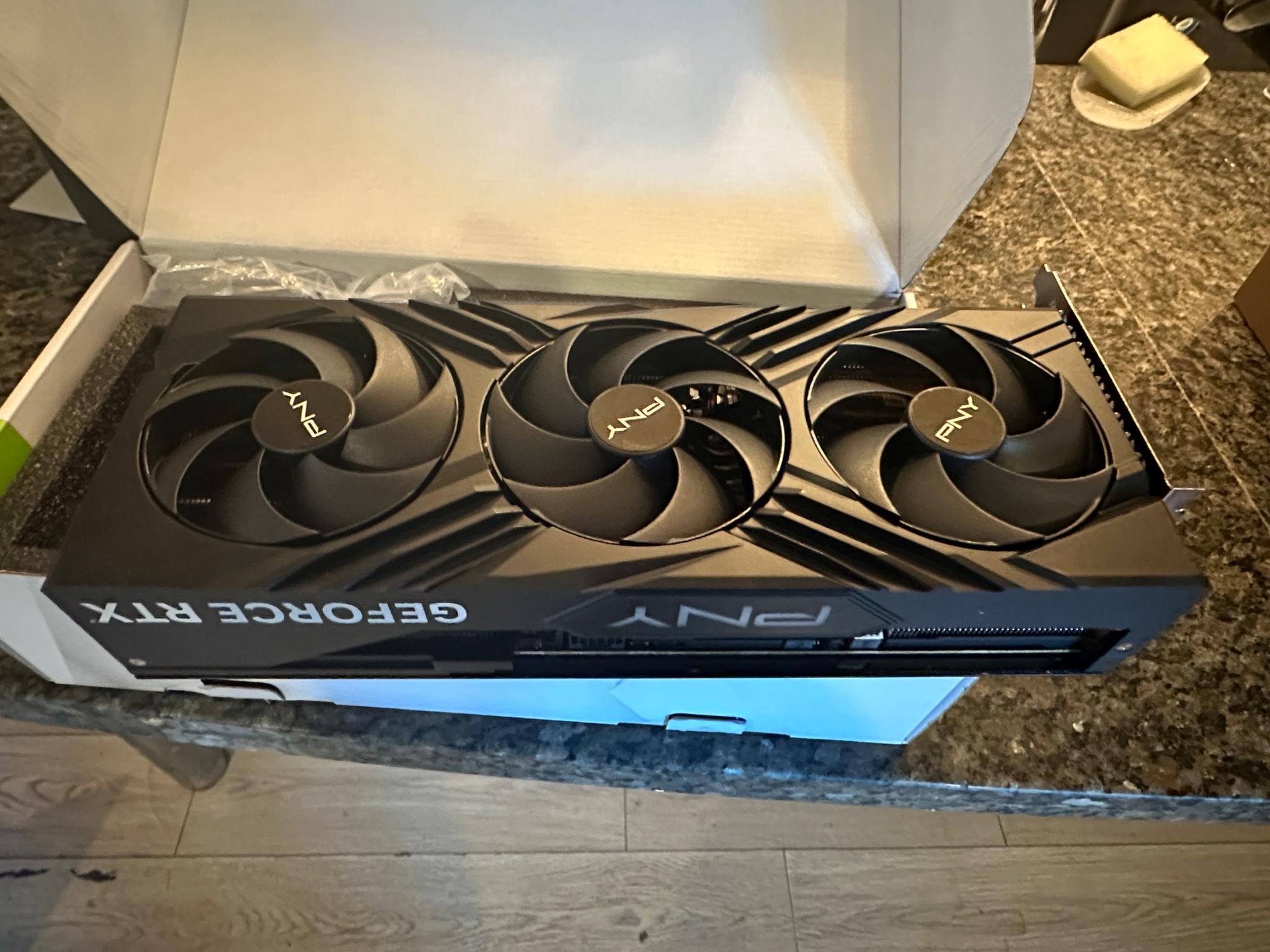 PNY RTX 4090 like new