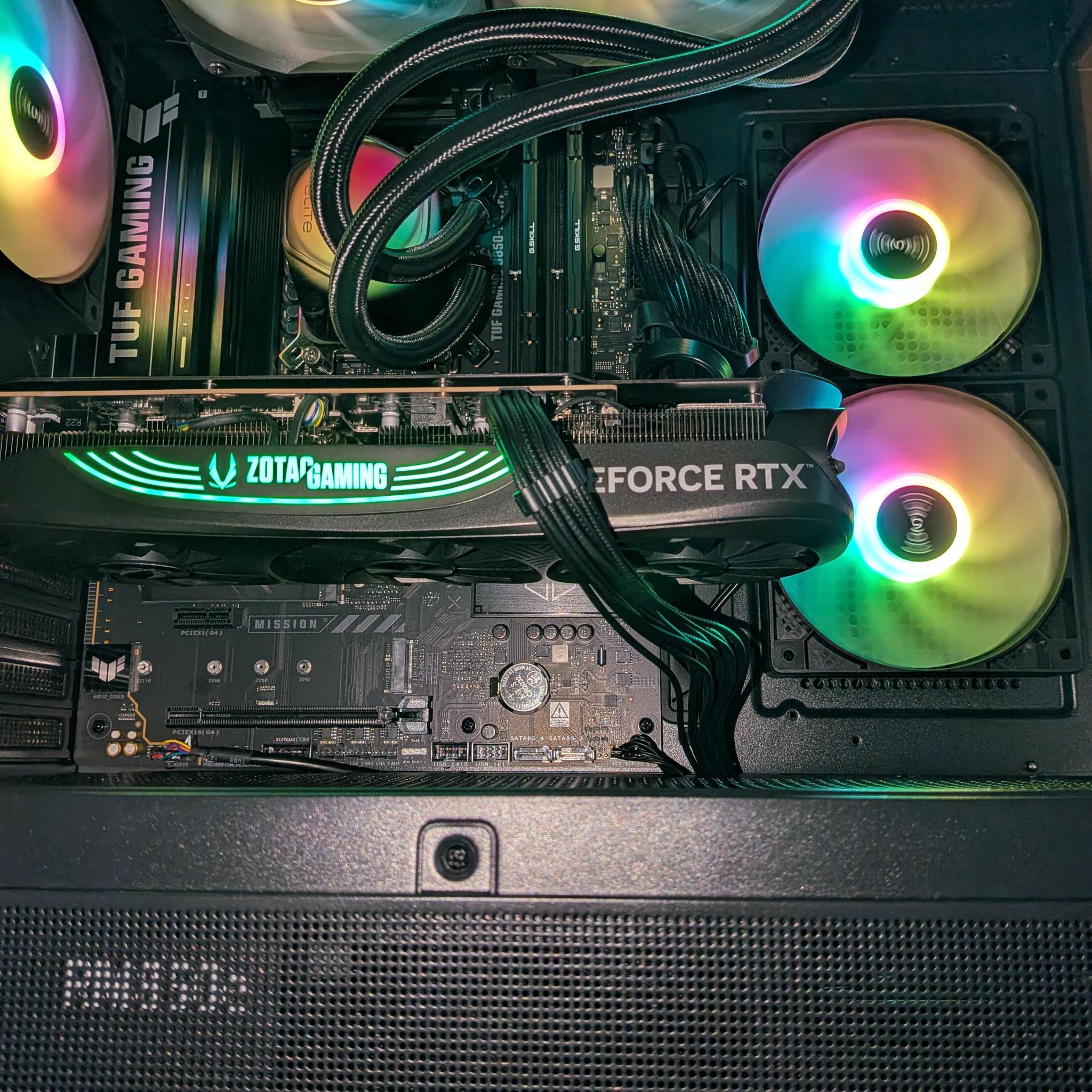7500X3D | RTX 4080 SUPER | 32GB DDR5 | 2TB SSD | 850W
