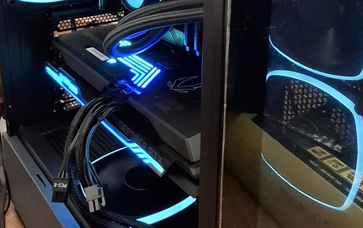 ZOTAC GAMING GeForce RTX 3080 Ti 12GB AMP Extreme Holo