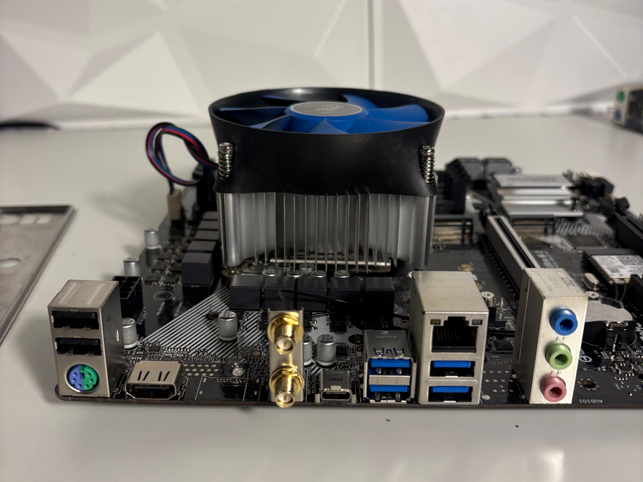 Intel Core i7 10700F Combo w/ Asrock B460 and DeepCool cooler