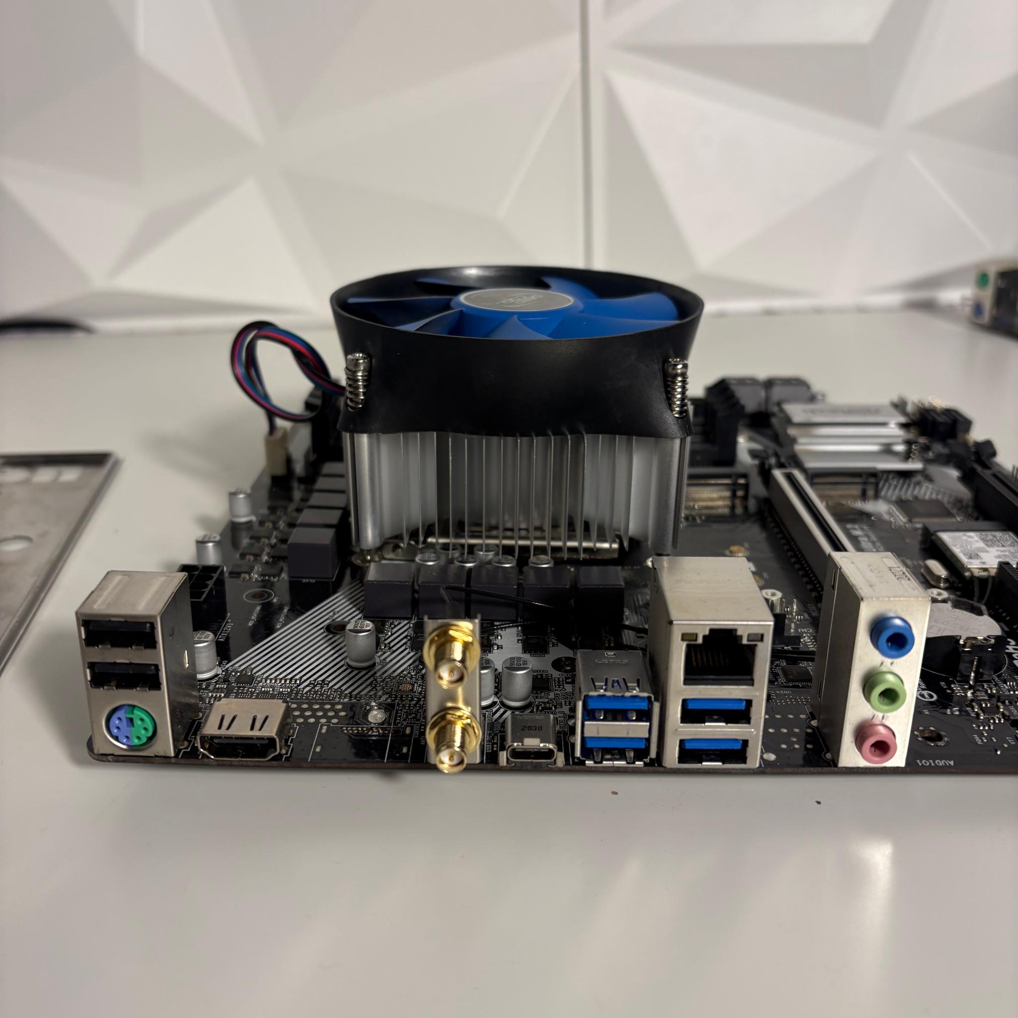 Intel Core i7 10700F Combo w/ Asrock B460 and DeepCool cooler