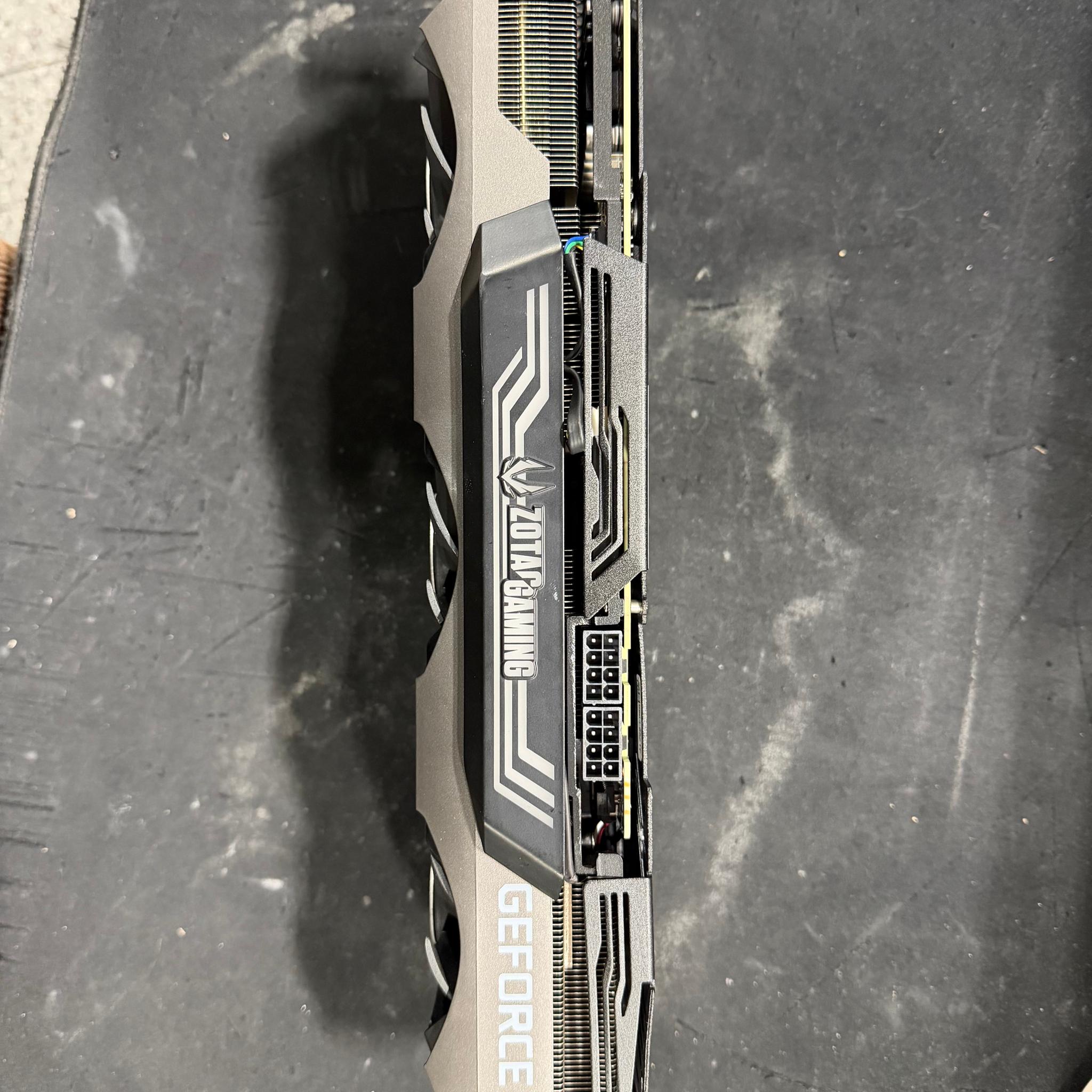 Zotac GAMING Trinity GeForce RTX 3070 Ti w/ Cosmetic Damage
