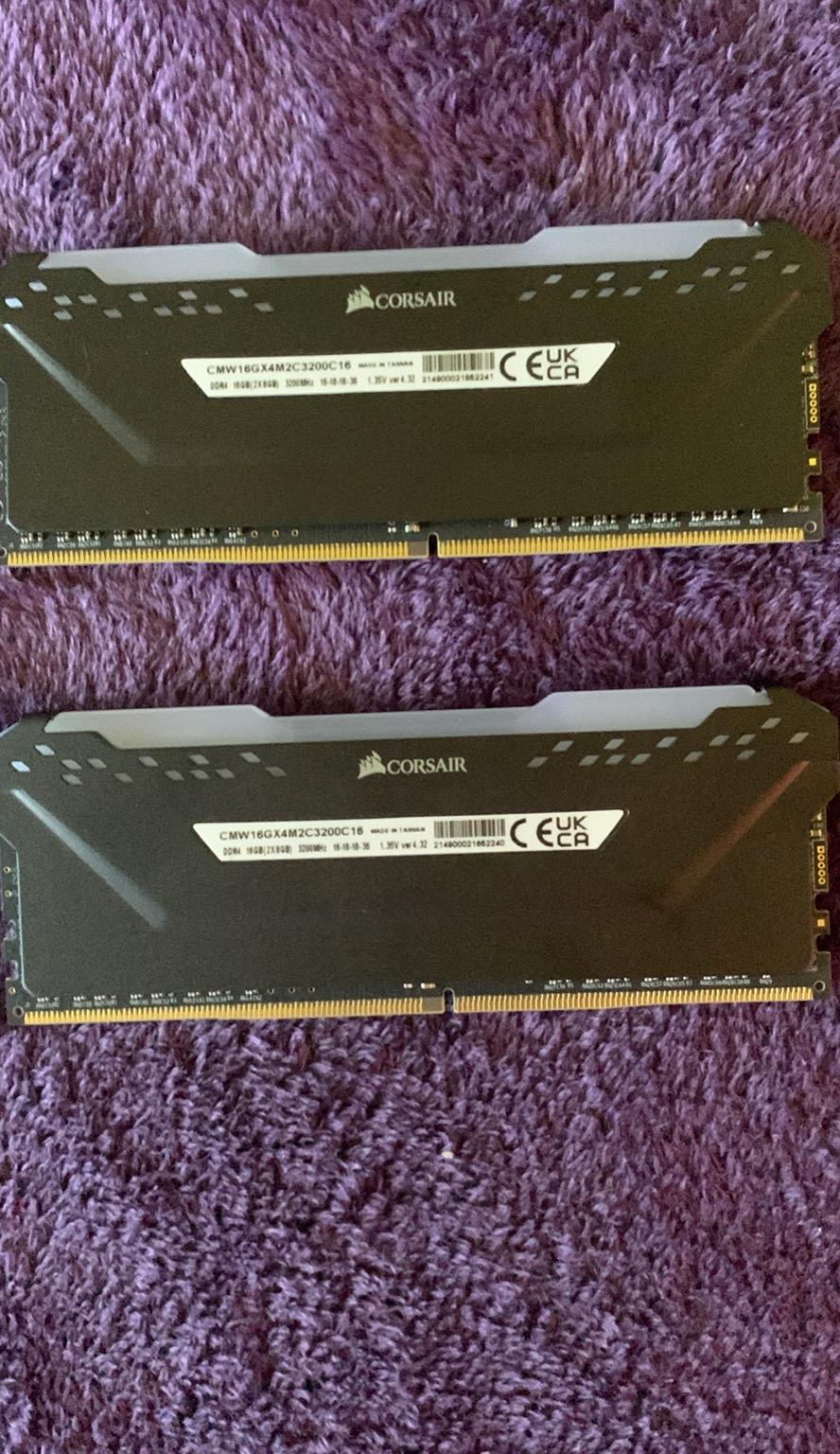 Corsair Vengeance RGB PRO 32gb (2x16gb)