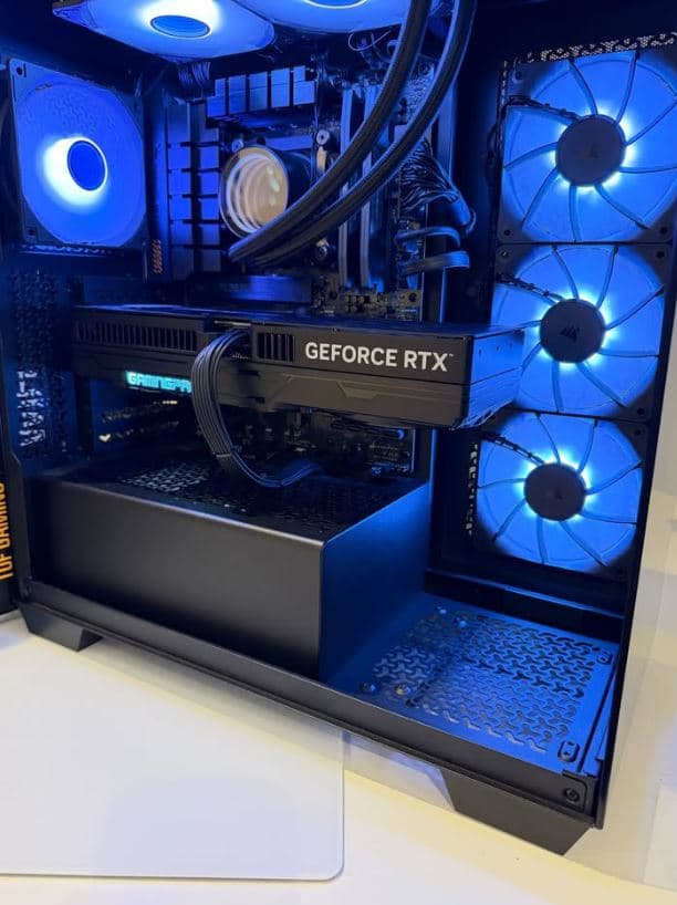 GAMING PC RYZEN 7 7800X3D RTX 5080 32 GIGS DDR5 GAMING PC BEAST