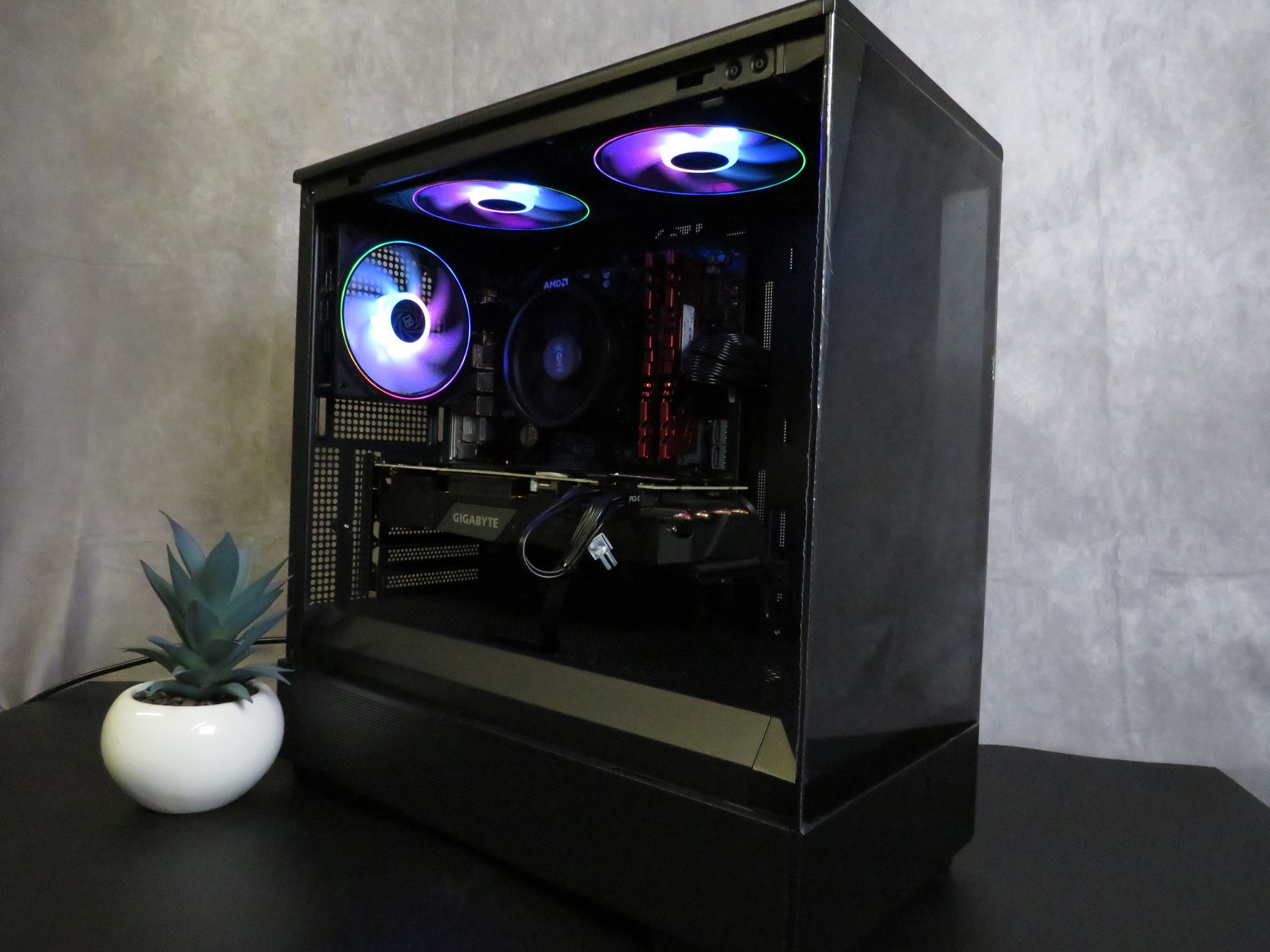Entry level 1440p GAMER! Ryzen 5 3600 + RTX 2080 Super + 16 GB DDR4 + 1 TB SSD