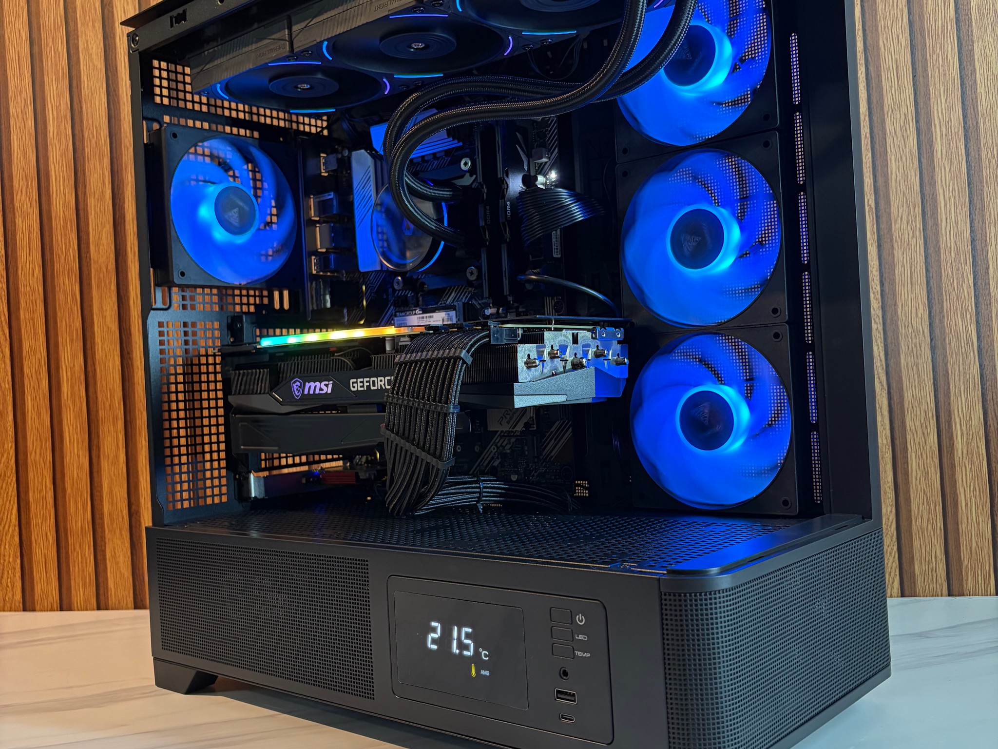 RTX 3090 24GB | RYZEN 7 5800X | 64GB DDR4 | 1TB NVME SSD | 360MM AIO | 750W