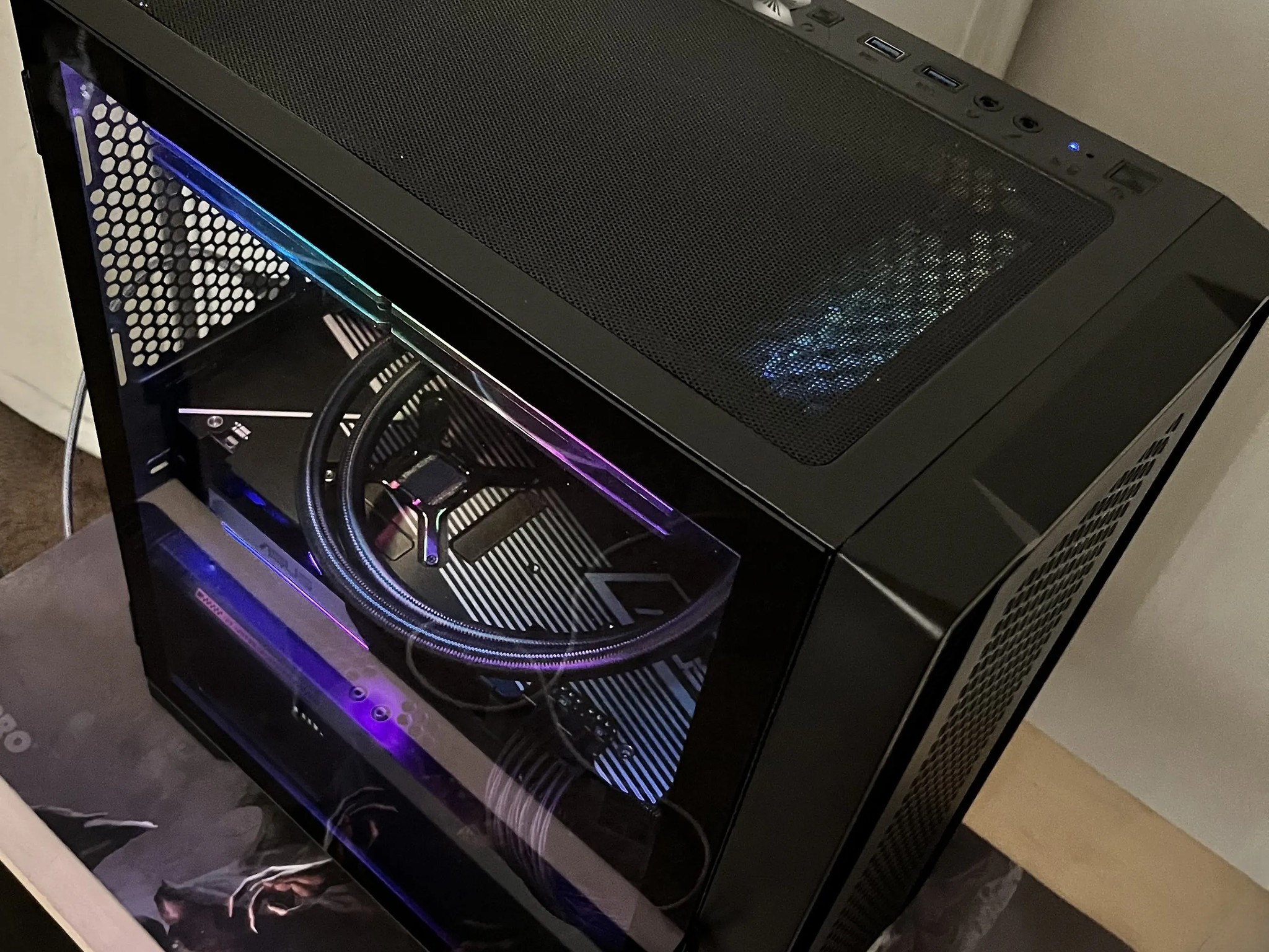 Asus Rog Strix B550 Ryzen 9 5900x + Rx 6700 XT