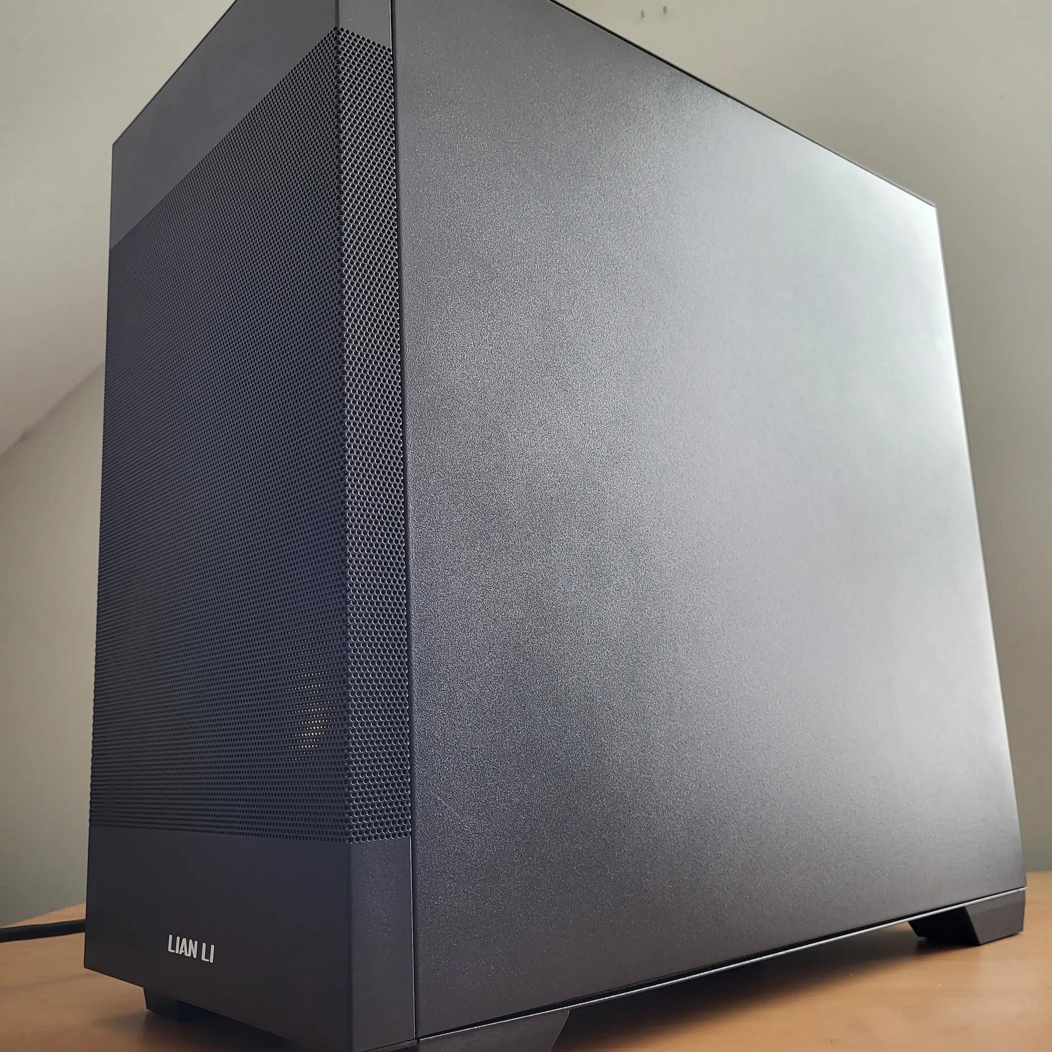 Custom Lian Li PC