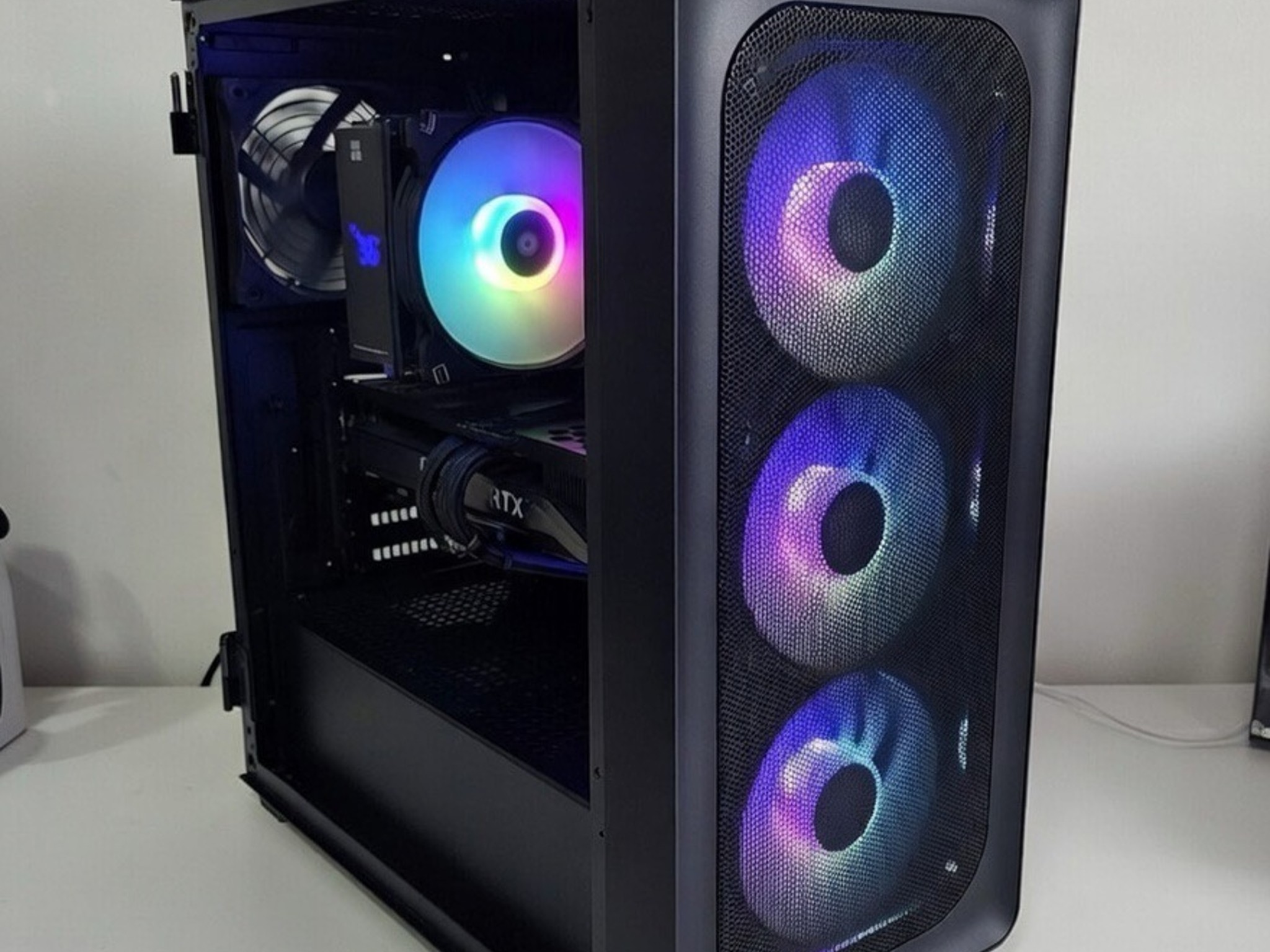 RTX 3070 | Ryzen 7 5800X | 32 GB DDR4 | 1 TB