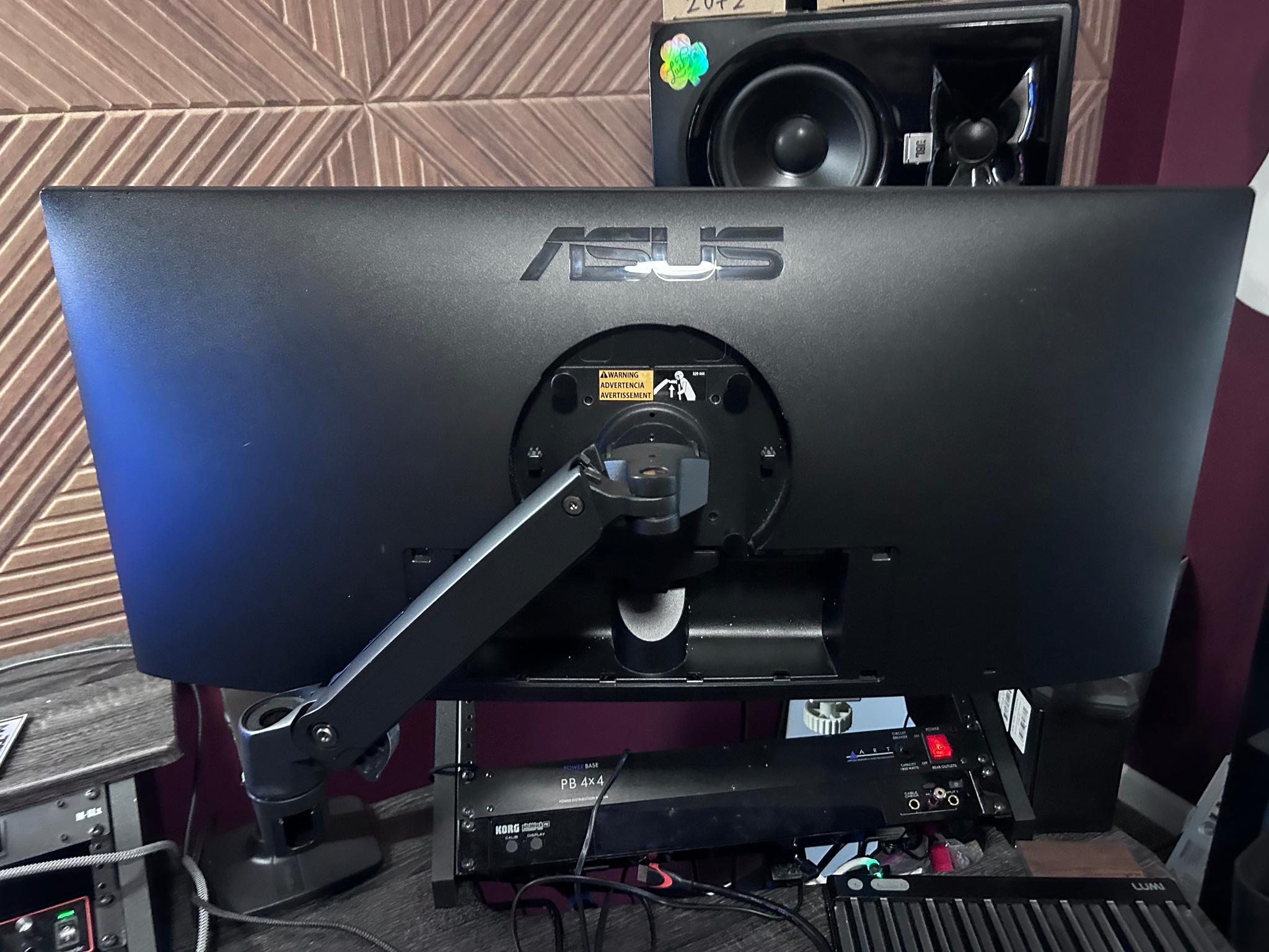 Asus ROG Strix 30” (220hz) (2560x1080) 1ms Gaming Monitor (XG309CM)