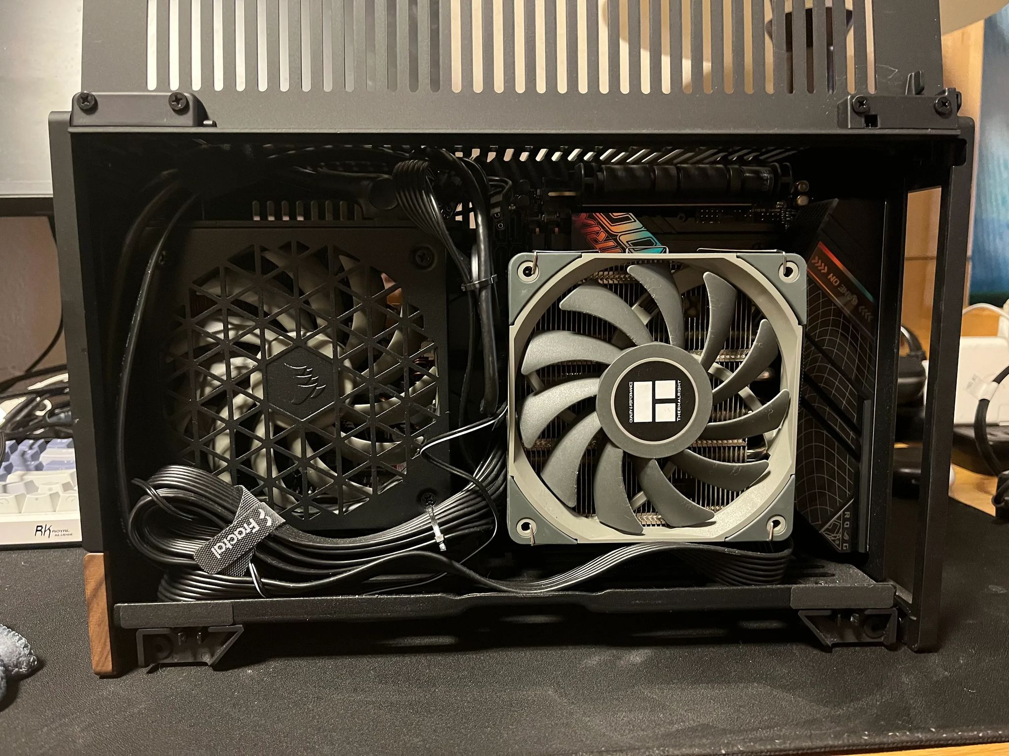 12600k + 3060ti | 2 tb NVME SSD | 32 gb ram DDR5 |Fractal Terra ITX | Gaming PC