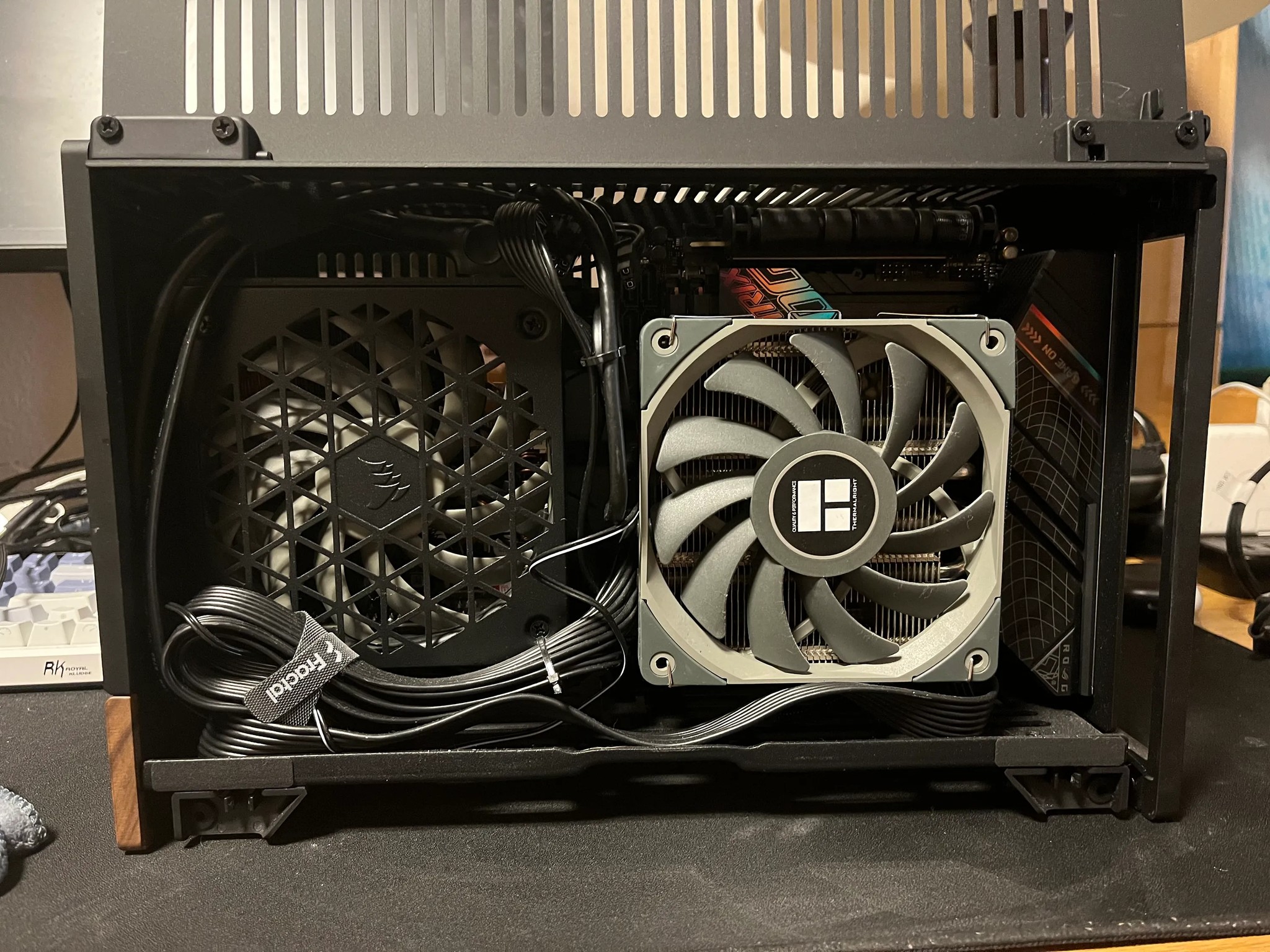 12600k + 3060ti | 2 tb NVME SSD | 32 gb ram DDR5 |Fractal Terra ITX | Gaming PC