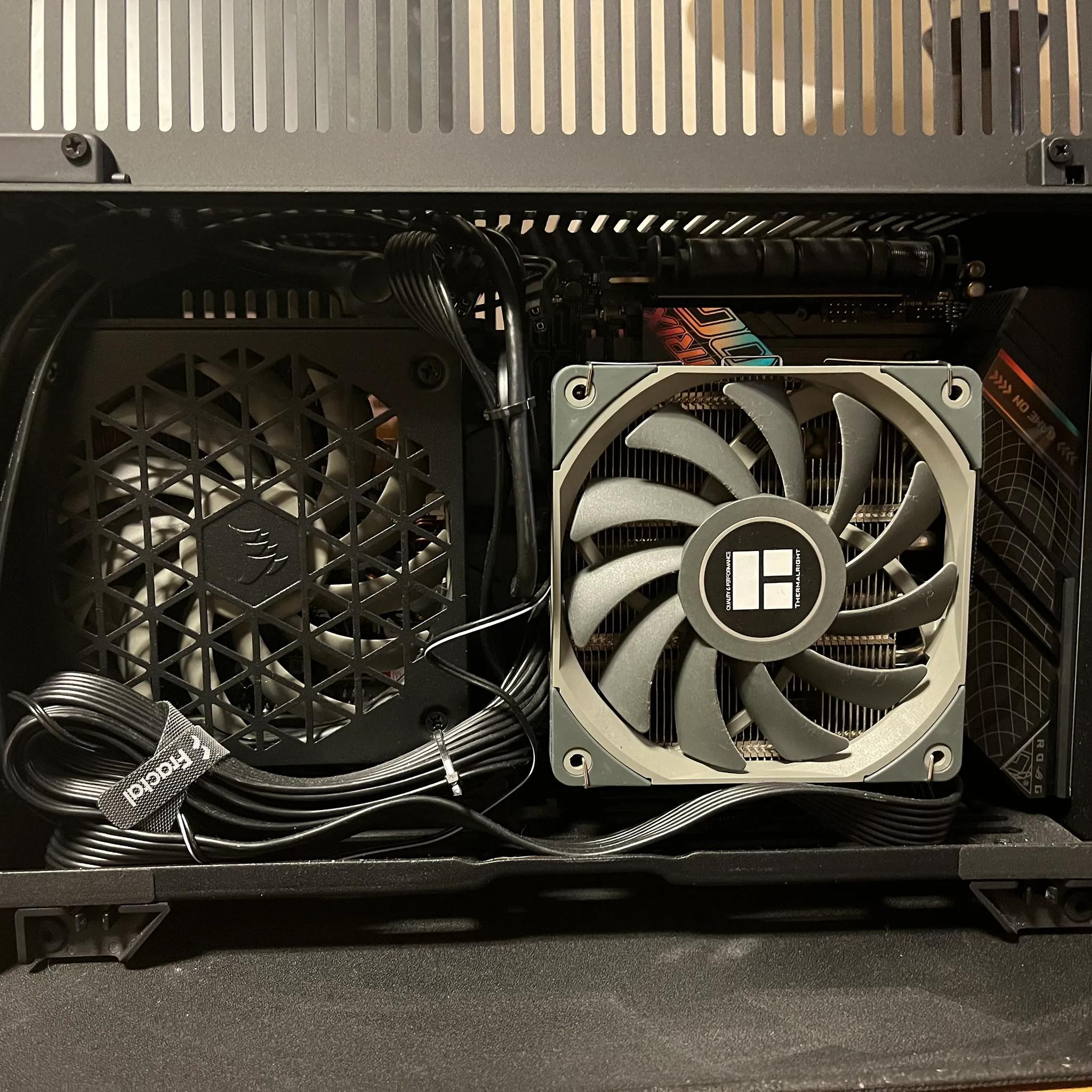 12600k + 3060ti | 2 tb NVME SSD | 32 gb ram DDR5 |Fractal Terra ITX | Gaming PC