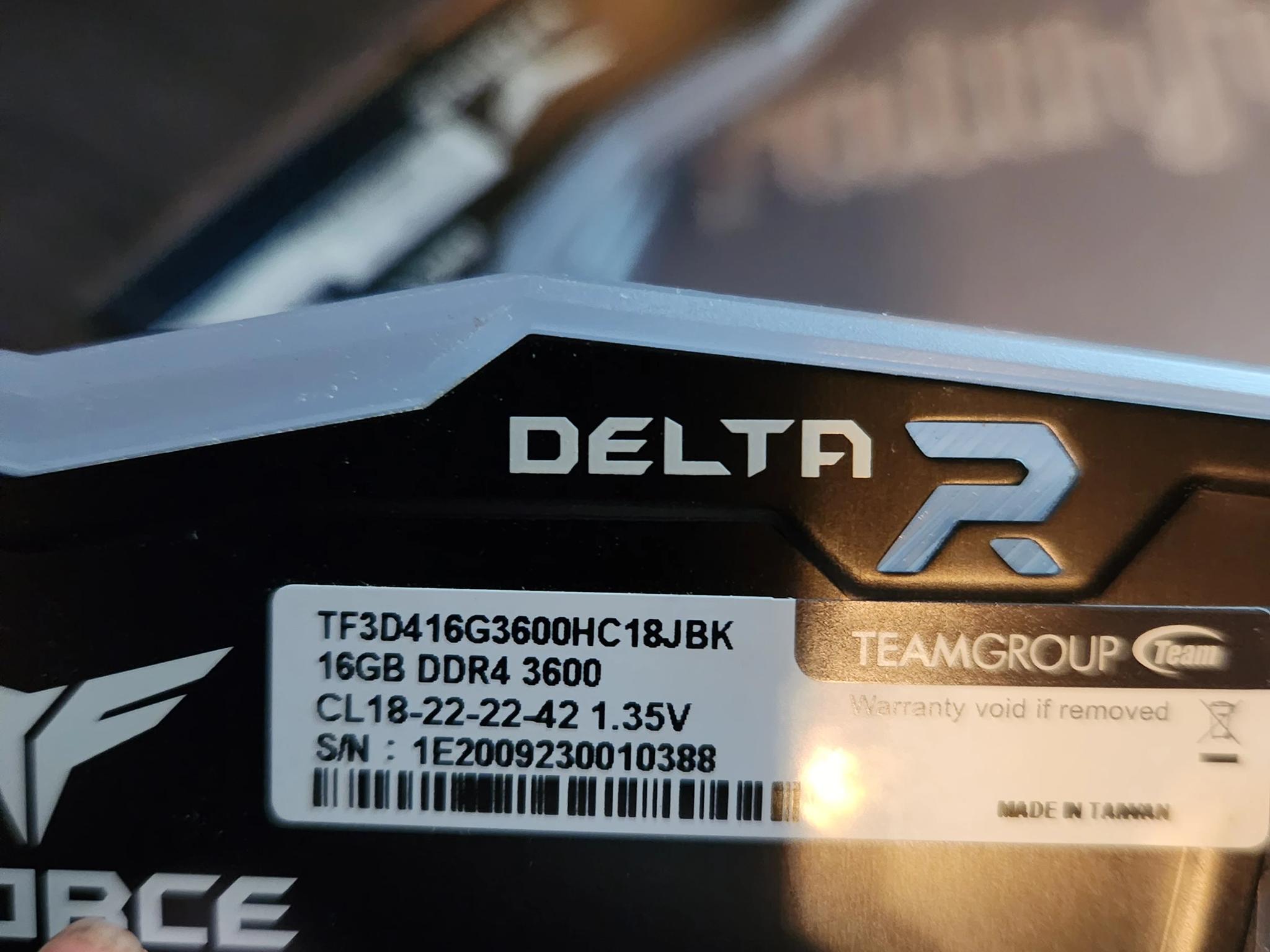 TEAMGROUP T-Force Delta RGB Memory 64GB (4x16) 3600, CL18.