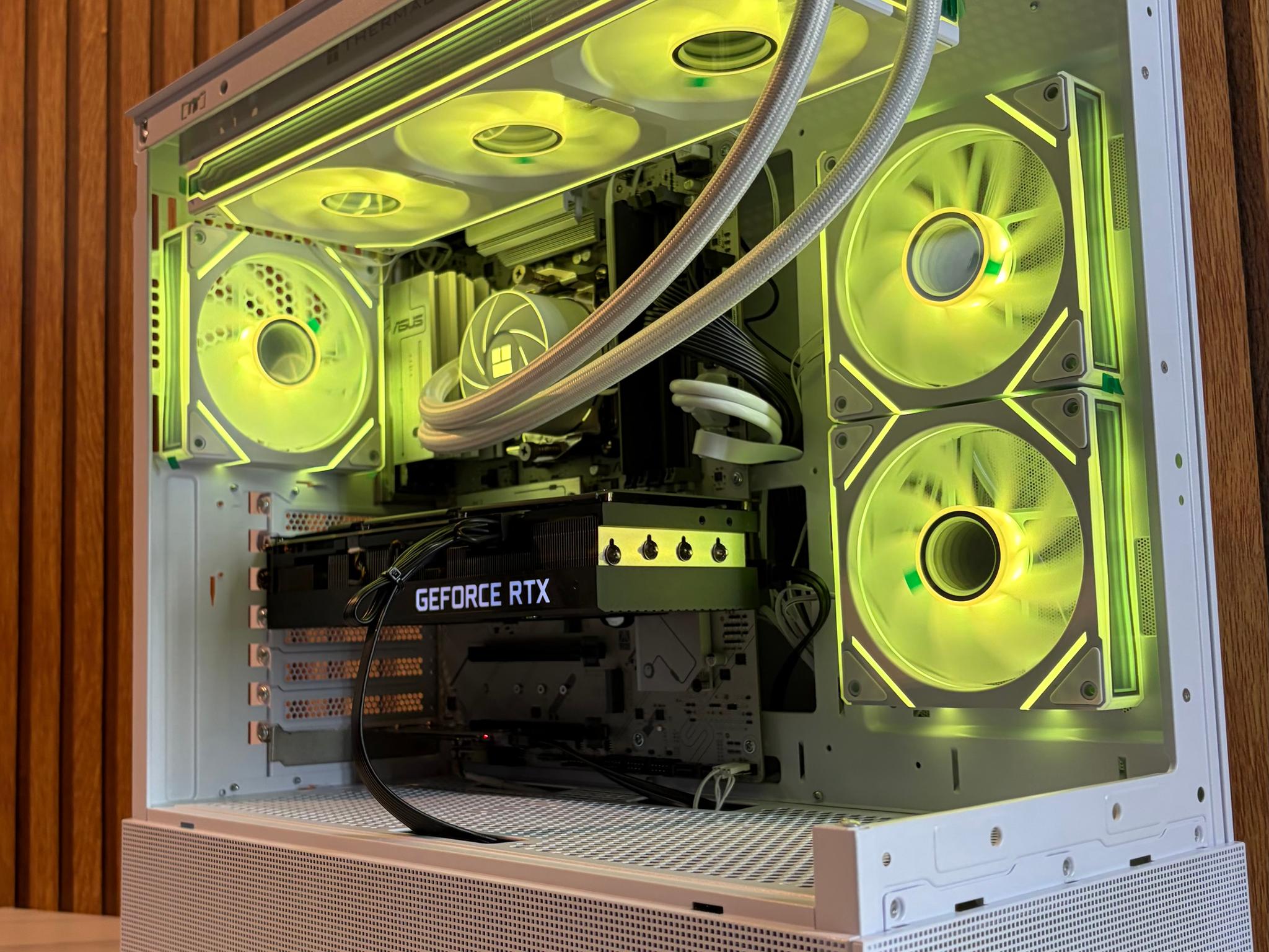 RTX 3080 | RYZEN 5 8400F | 16GB DDR5 | 1TB SSD | 360MM AIO
