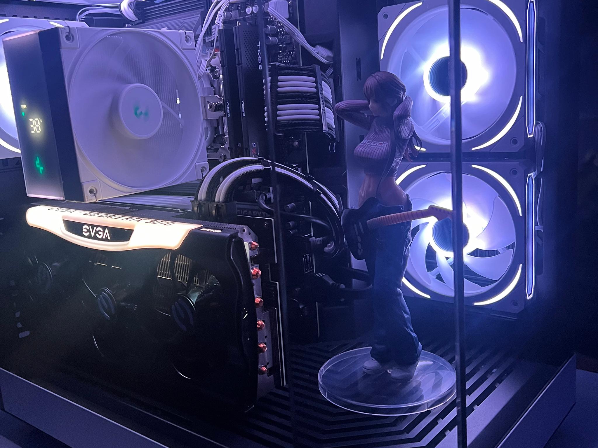 Hyte Y60 ❄️ Gaming PC | Ryzen 7 7800X3D | RTX 3070 | 32GB RAM | 1TB SSD/2TB HDD | Windows 11 Pro