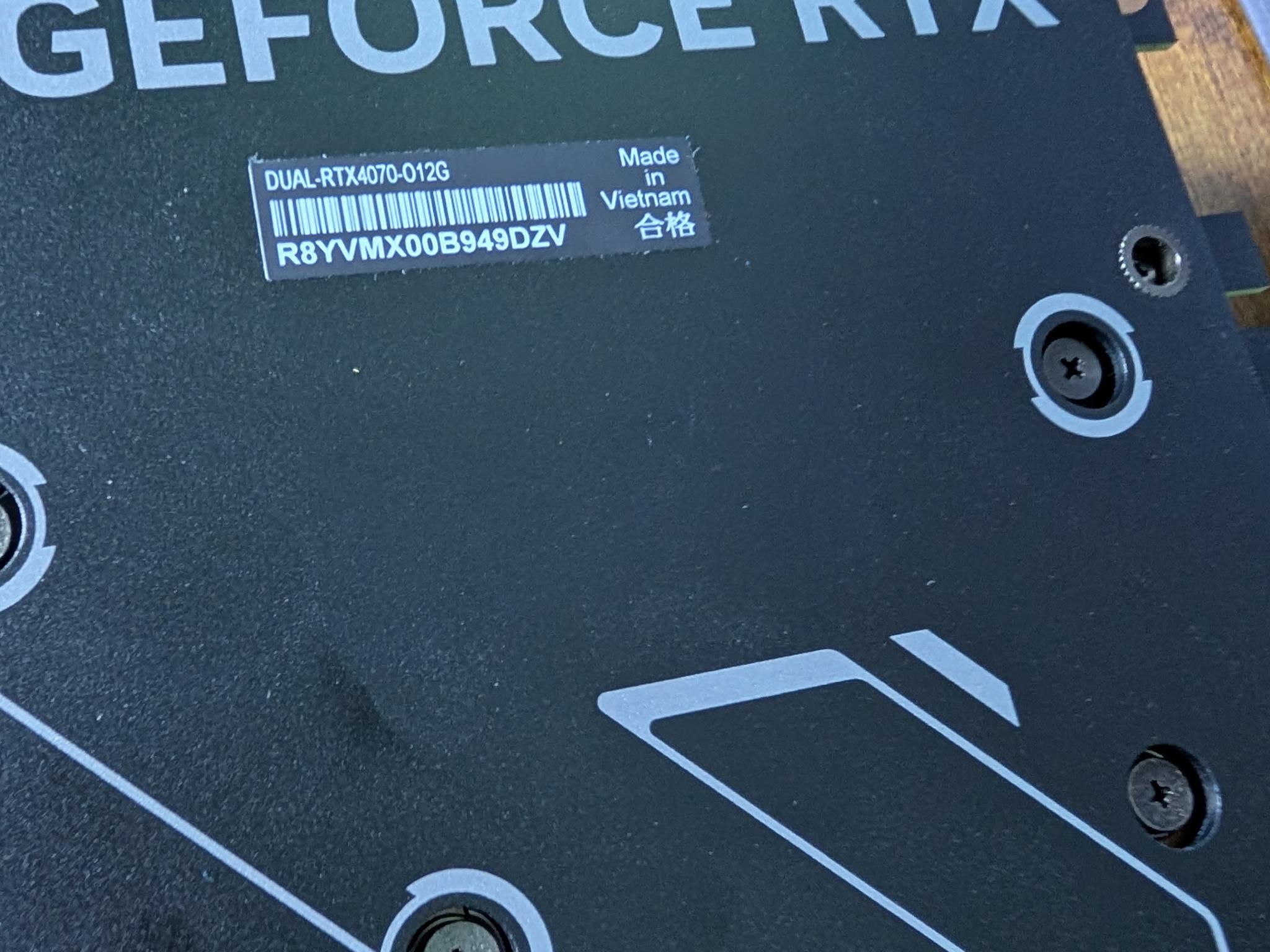 Asus DUAL OC GeForce RTX 4070