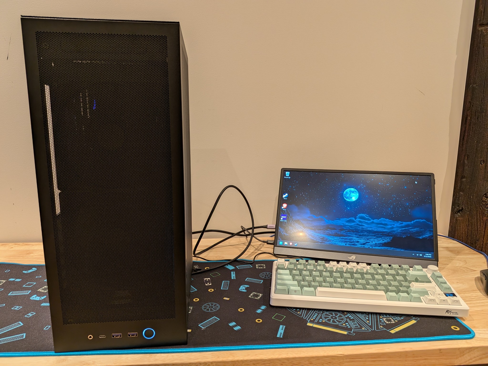 4K Flow - RX 9070 XT, Ryzen 7 9800X3D, 32 GB DDR5 RAM, 2 TB Gen 4 NVME, Liquid Cooled, RGB