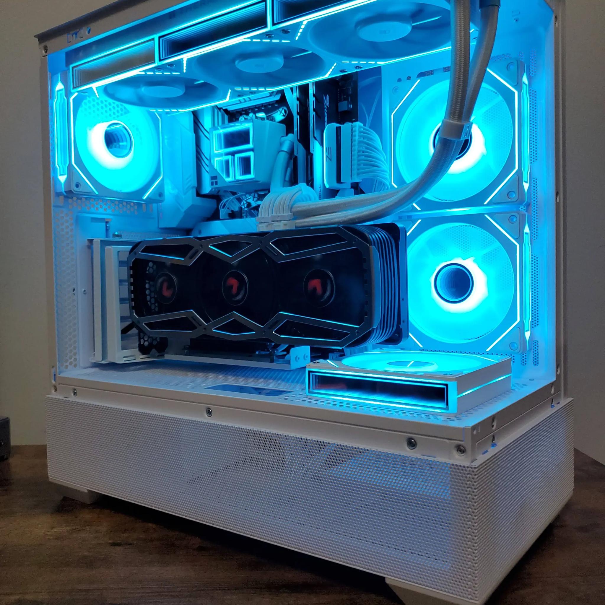 *License to Chrome*  | RTX 3070 | Ryzen 5 5600X | RGB AIO | 32GB DDR4 RGB RAM | 1TB NVME | Wifi/BT
