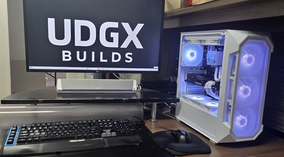 UDGX White Starfall ◐ Edition — Radeon RX 6700 10GB — 1440p Gaming PC