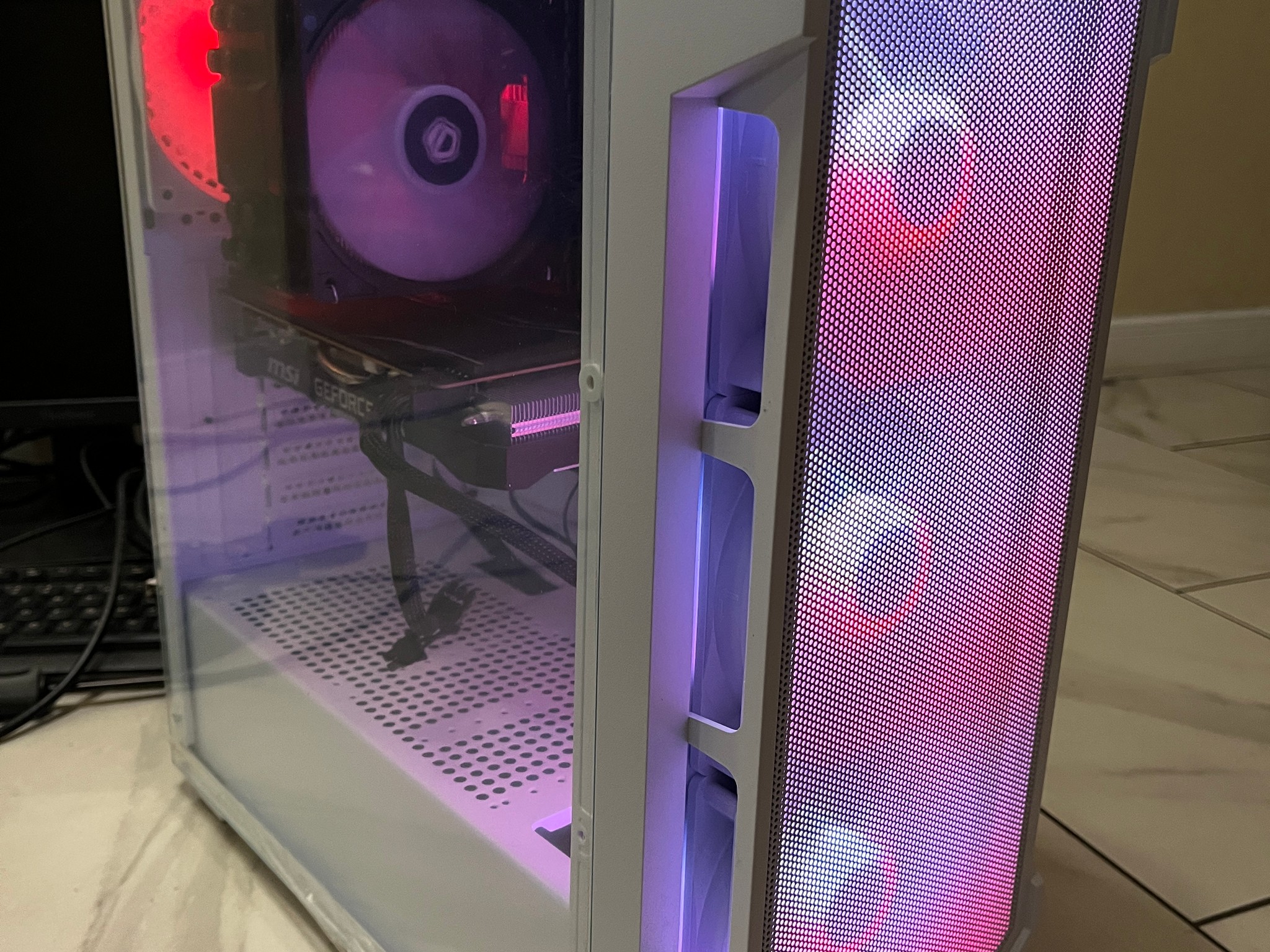 🟠🔥NVIDIA RTX 2070, Intel i7-7700k, 12GB RAM, 500 GB SSD, High Performance RGB Gaming PC 🖥️🟢