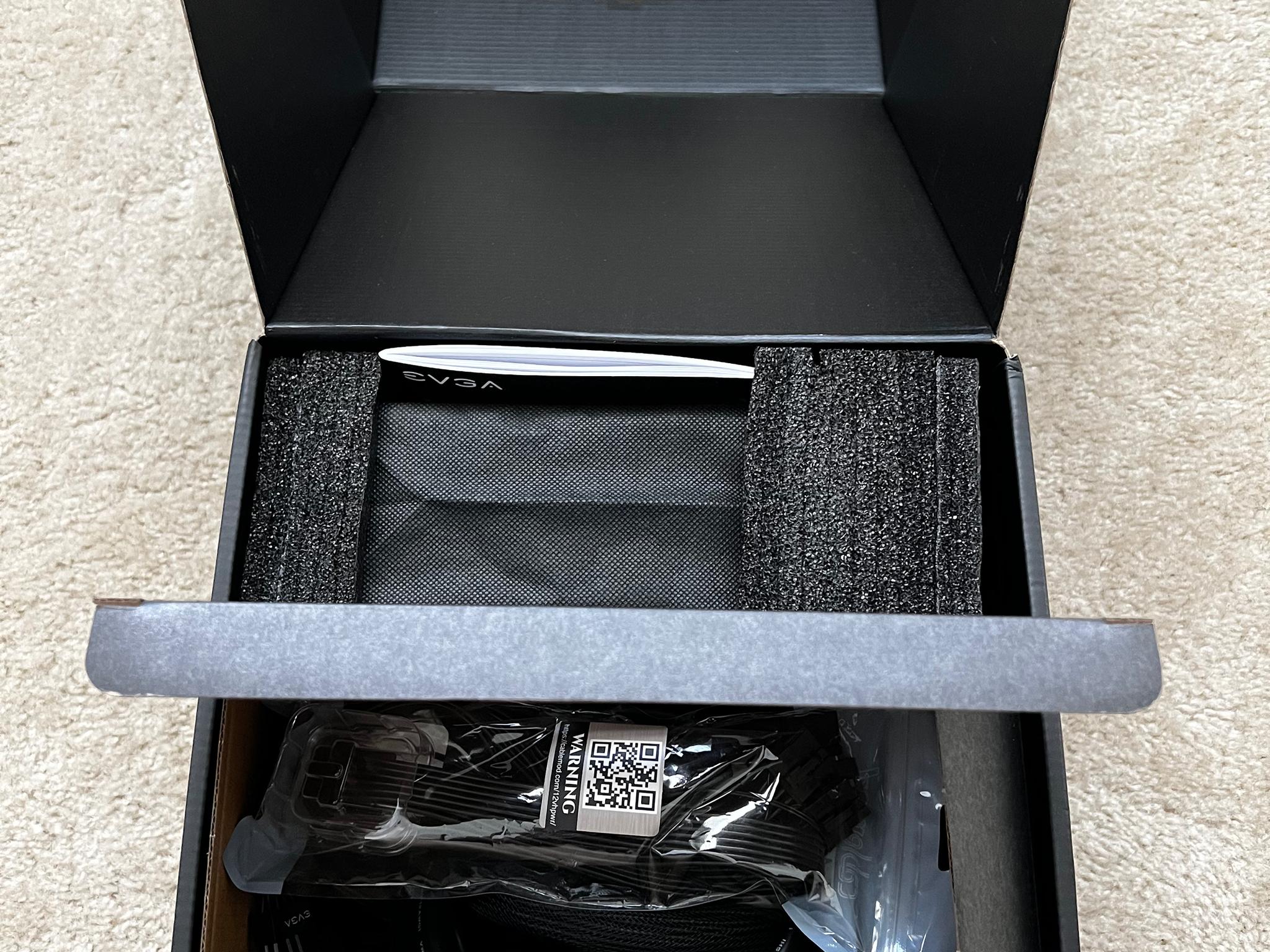 EVGA SuperNOVA 1600 P+, 80+ PLATINUM 1600W 220-PP-1600-X1 + CableMod 12VHPWR