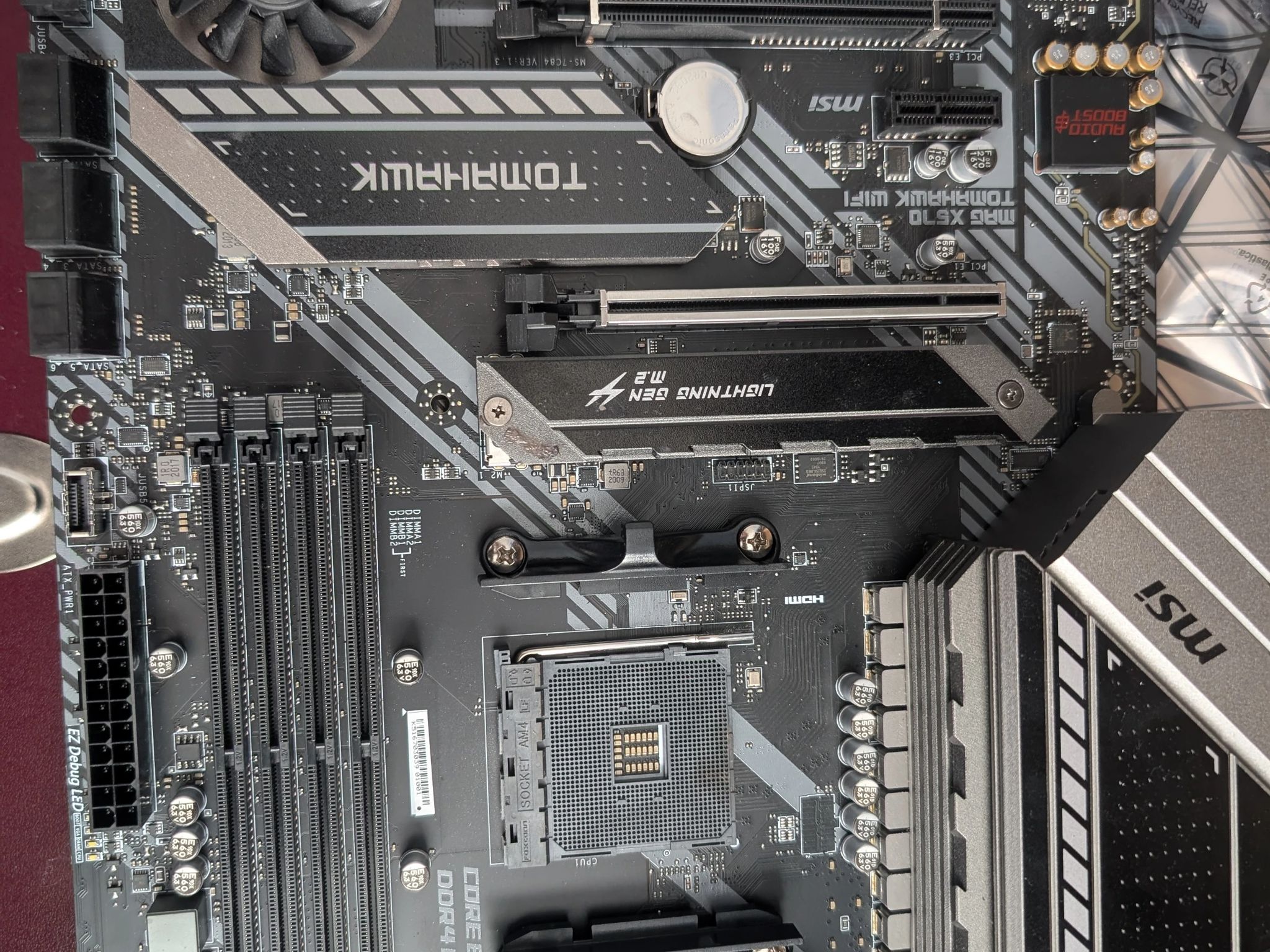 MSI MAG X570 TOMAHAWK WIFI Motherboard AMD AM4, DDR4 USB 3.2 Gen 2, AC Wi-Fi 6